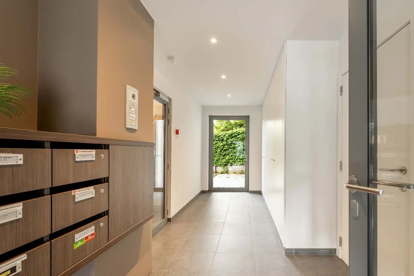 PERFECT INSTAPKLAAR KWALITATIEF APPARTEMENT IN HARTJE PITTEM foto 14