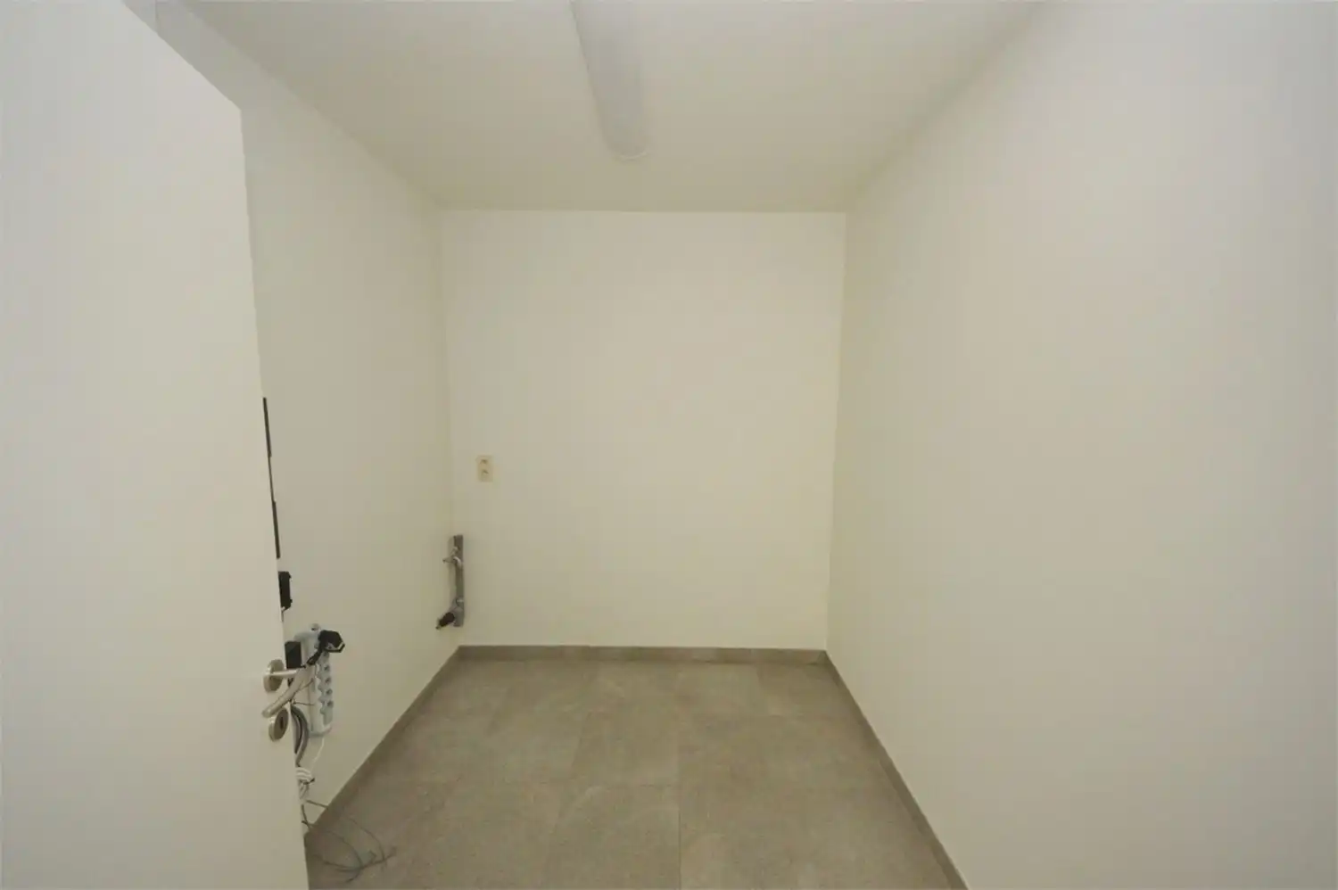 RUIM DUPLEX APP.135 m² MET TERRAS + VERPLICHT AAN TE KOPEN ONDERGRONDSE GARAGEBOX foto 22