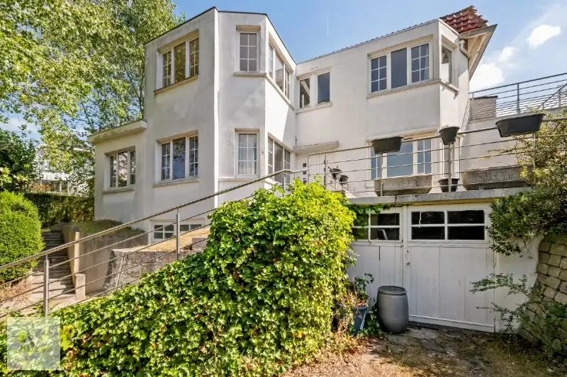 "VILLA THERESE" - Een zeldzame kans in OOSTDUINKERKE !!! Op één van die mooie en rustige locaties in Oostduinkerke, op amper 500 meter van het strand ! foto 6