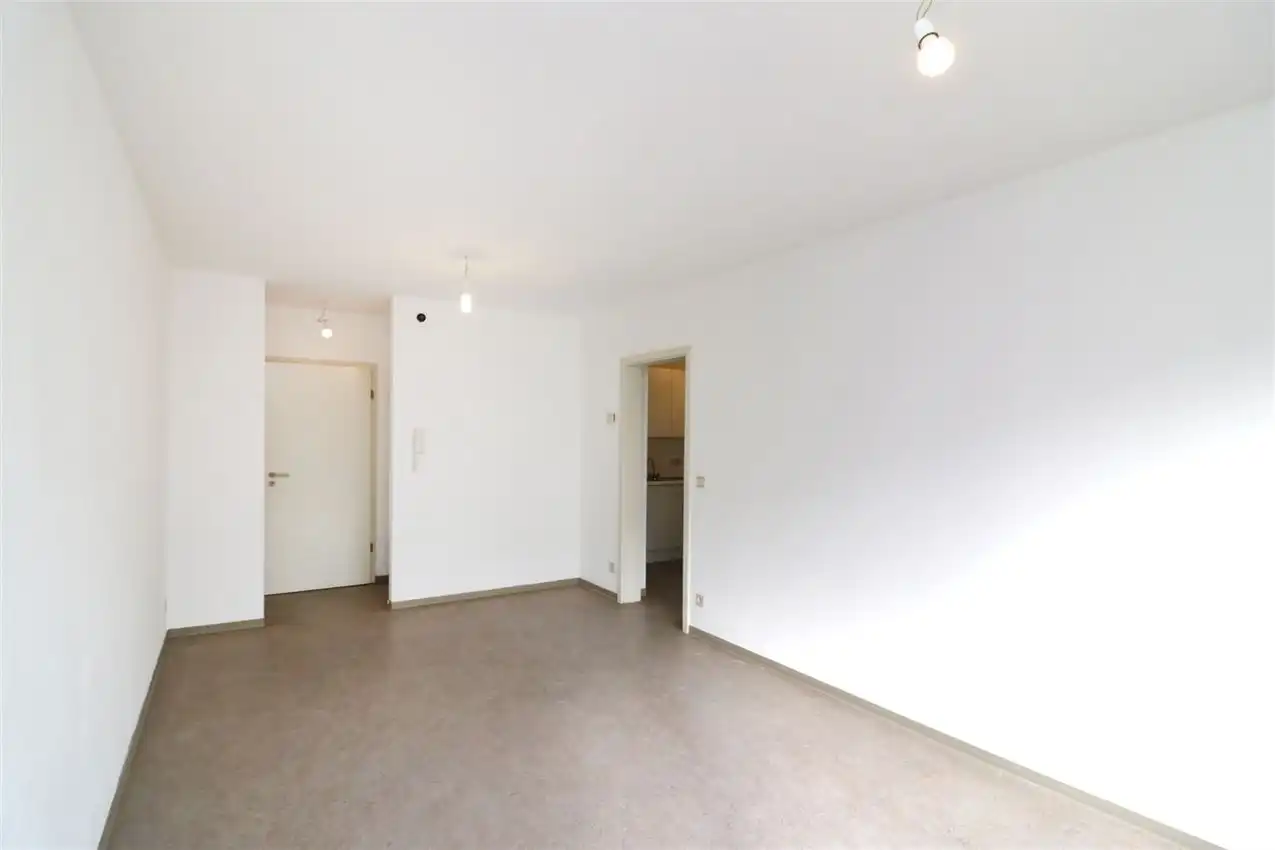 App. met één slaapkamer, autostaanplaats, nabij centrum foto 4