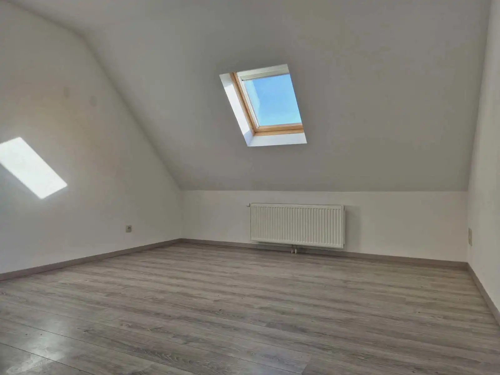 Woning met 5 slaapkamers, terras en 2 parkeerplaatsen - IMPE foto 13