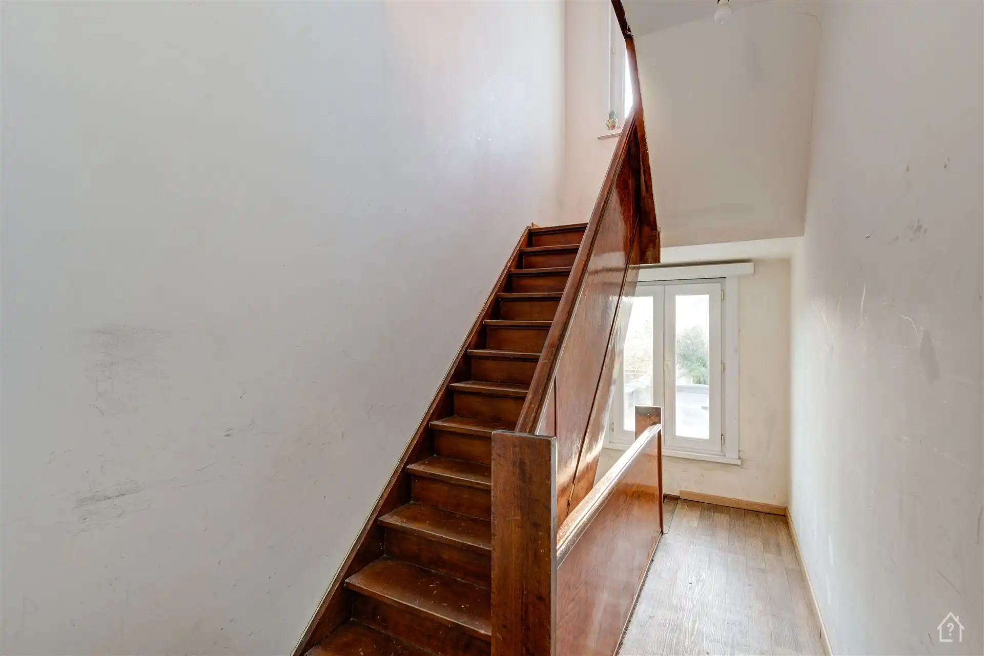 Woonéénheden in Opbrengsteigendom - Appartementsgebouw foto 12