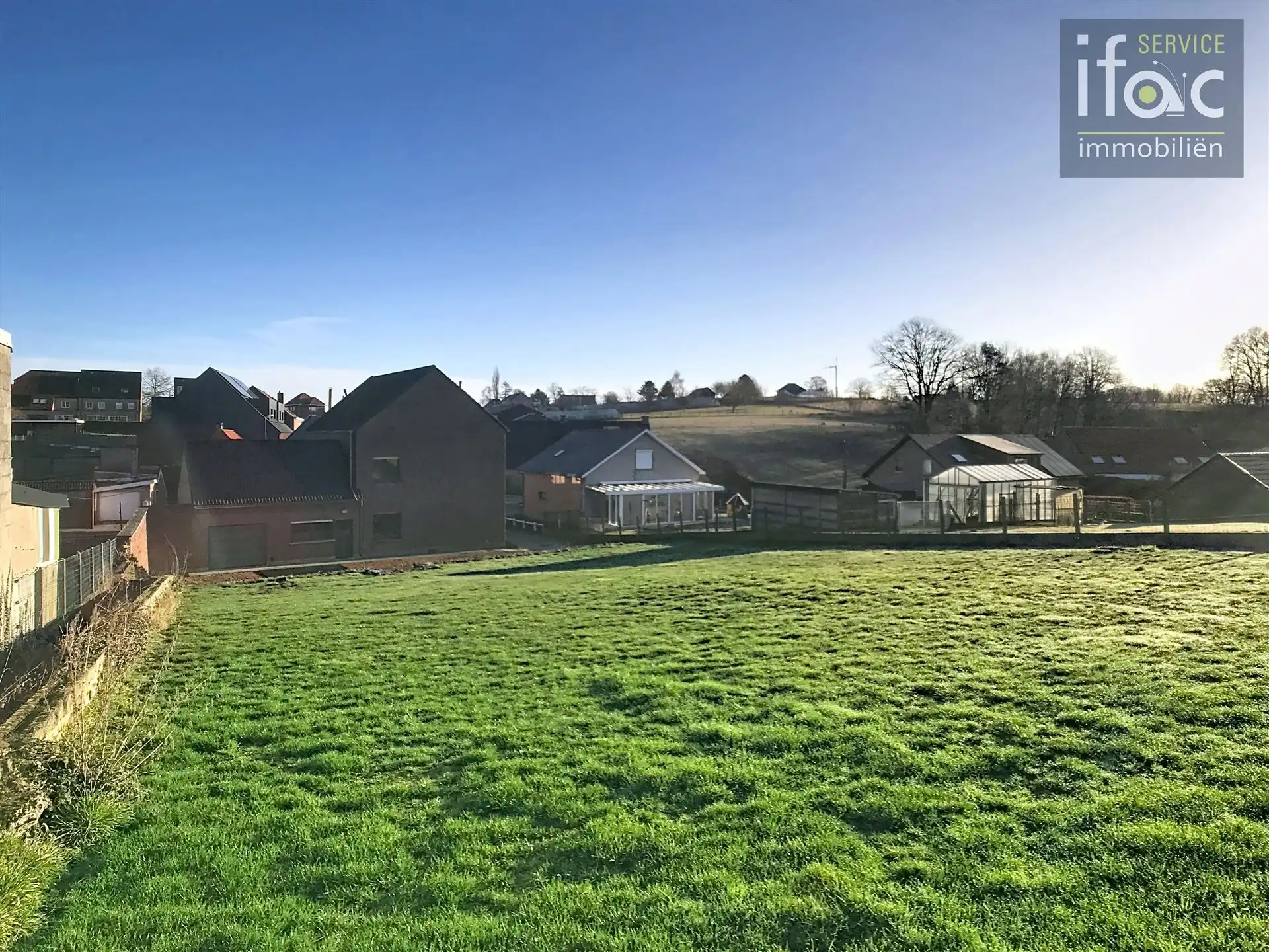 Huis met 4 slaapkamers, tuin en garage foto 25