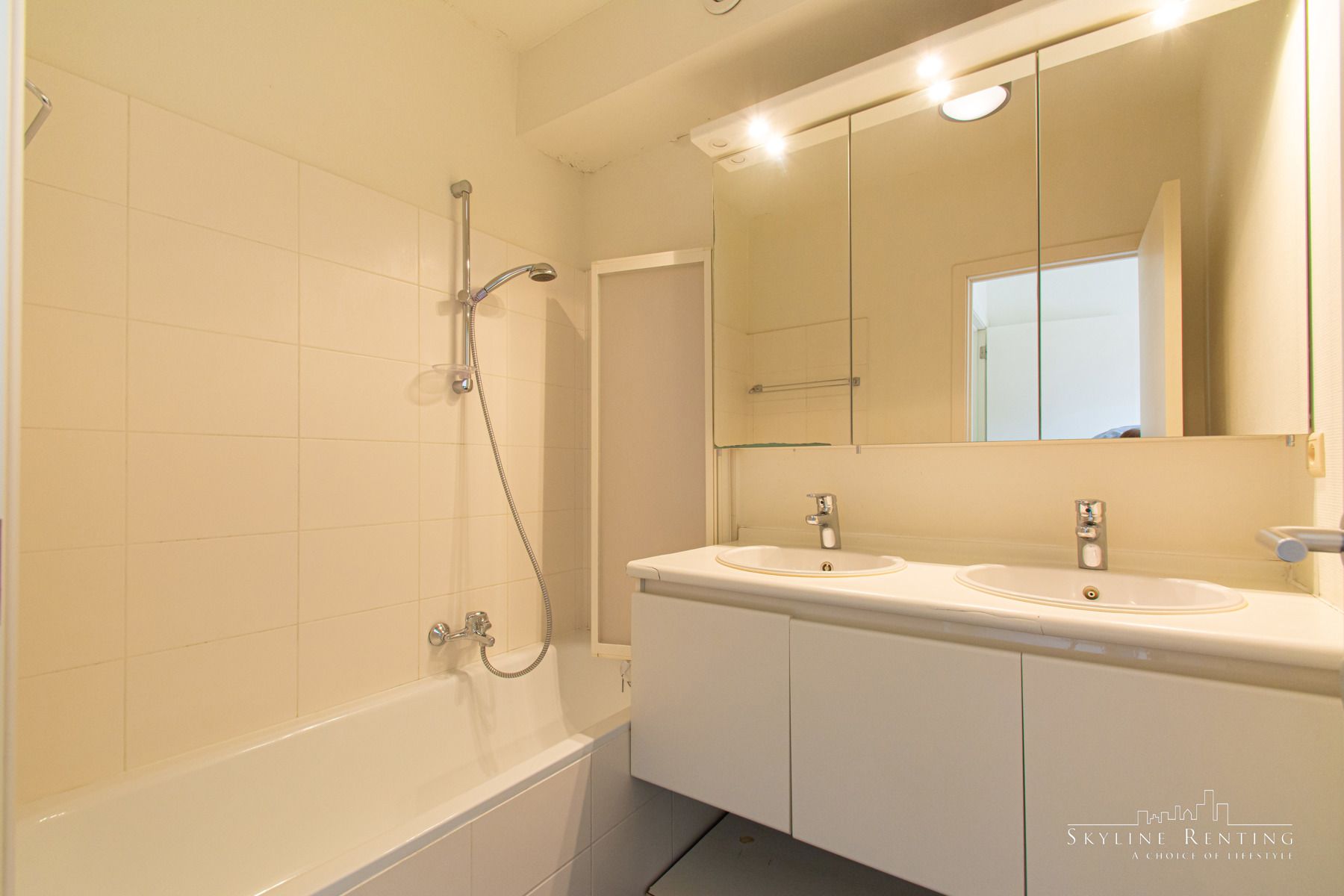 LICHTRIJK - Prachtig 2 SLPK gemeubeld app. (2 terrassen) foto 11