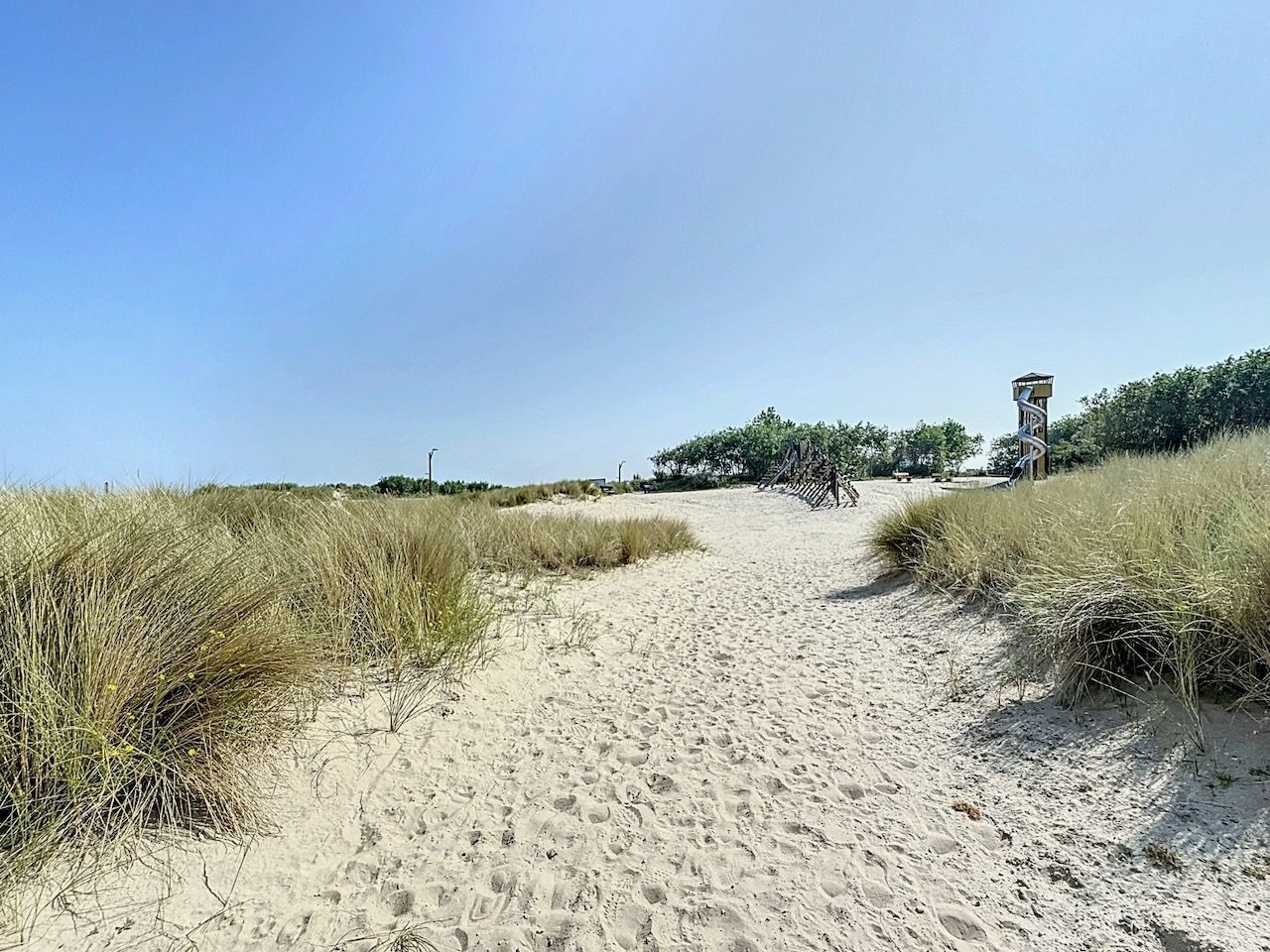 Magnifiek gelegen appartement met fantastisch zicht op zee en het Dir. Willemspark foto 23