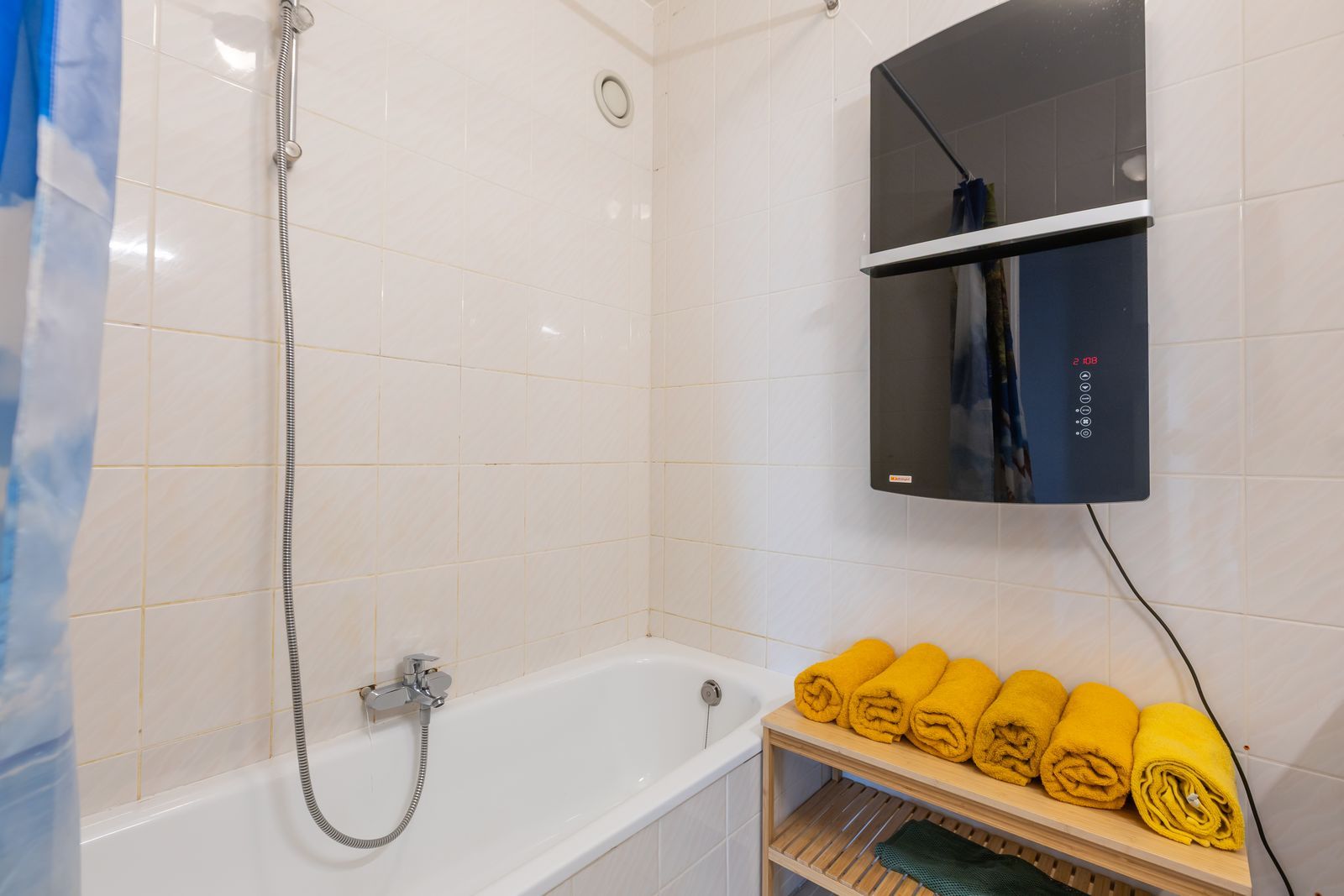 Ruim appartement met 3 slaapkamers en zonnig terras in hartje Oostende, pal aan het strand foto 11