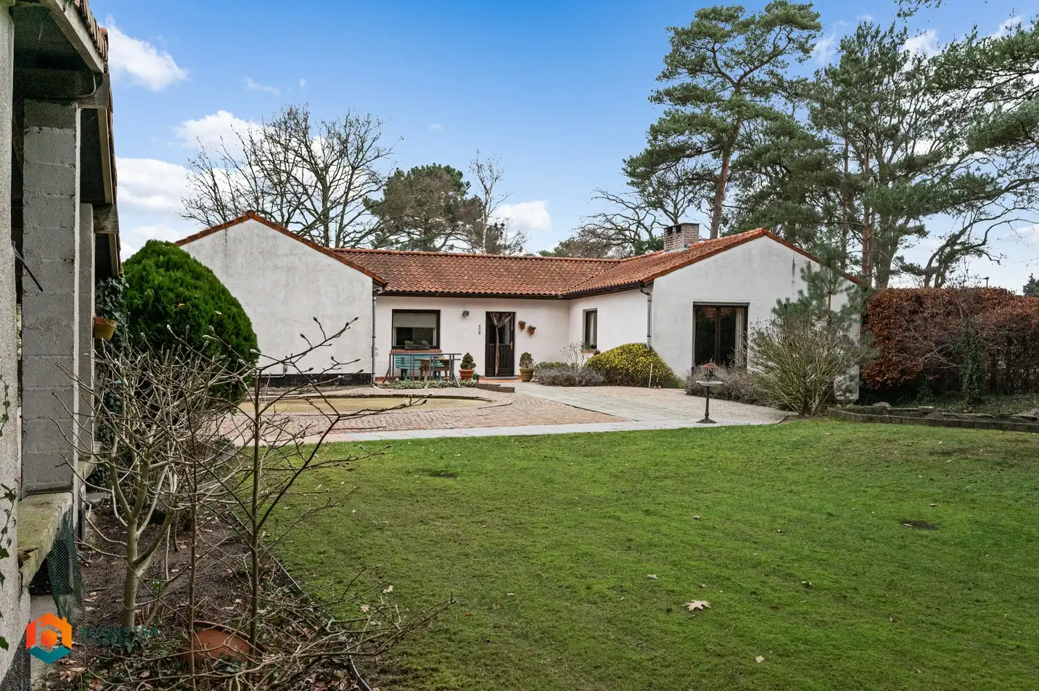 Vastgoedportefeuille met verscheidende woningen en gronden regio Vlaanderen en Wallonië foto 3