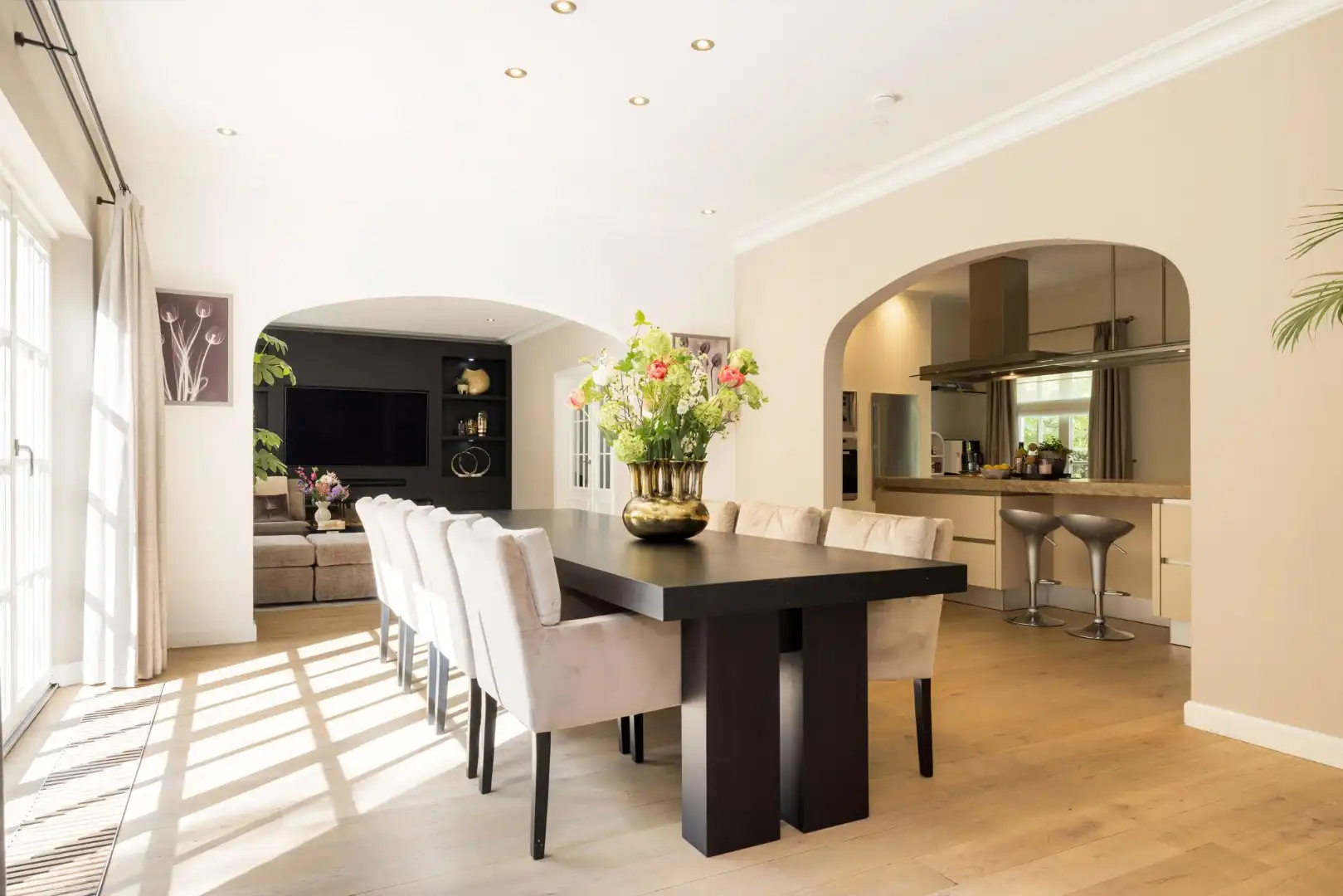 Exclusieve villa waar ruimte, rust, privacy en ontspanning uitzonderlijk gecombineerd worden foto 11