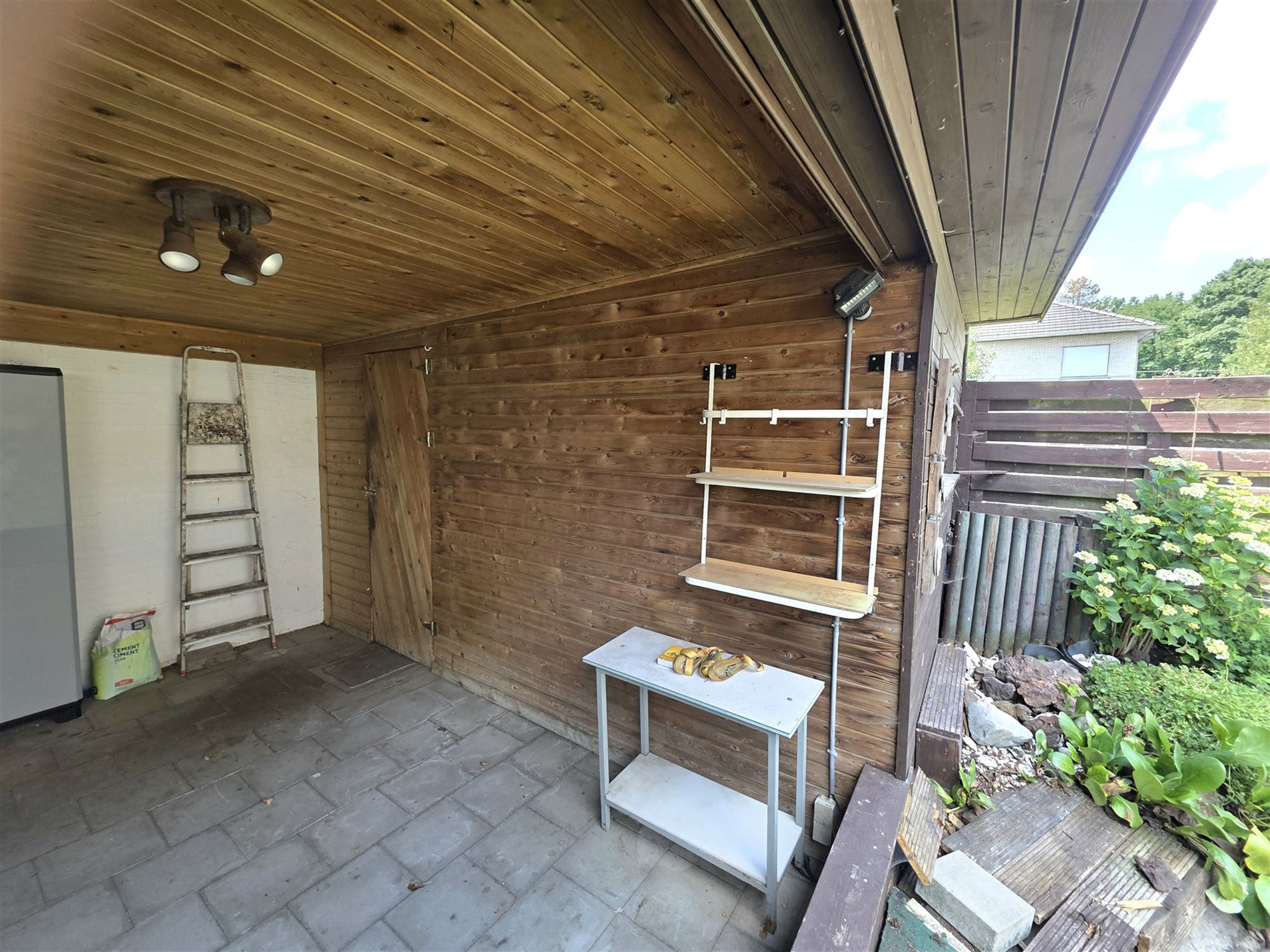 Knappe gezinswoning met 4 à 5 slpks, garage en tuin foto 13