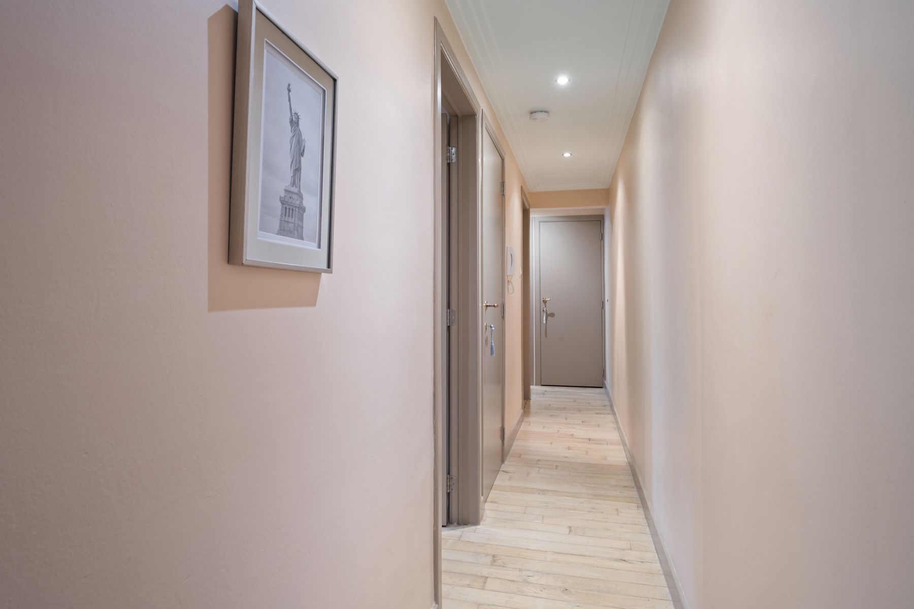 Instapklaar appartement in hartje Oostende foto 6