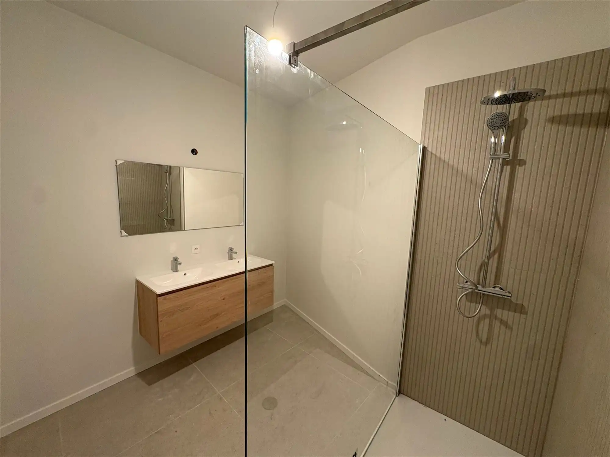 Ruim appartement met 1 slaapkamer en grote zuidtuin. foto 10