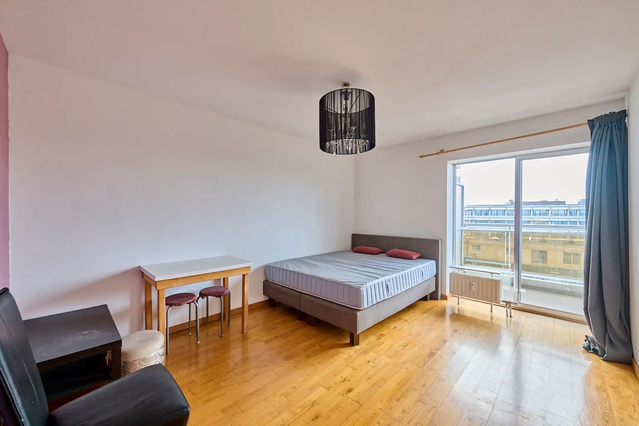 Centraal gelegen éénslaapkamerappartement in hartje Hasselt foto 10