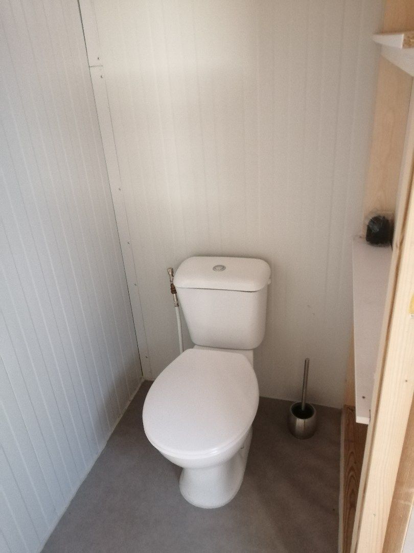 Opslagloods met verdieping te huur aan de Transitoweg in Nieuwvliet foto 9