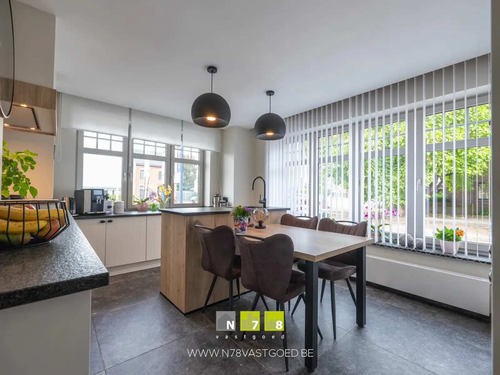 Gebouw te koop foto 6