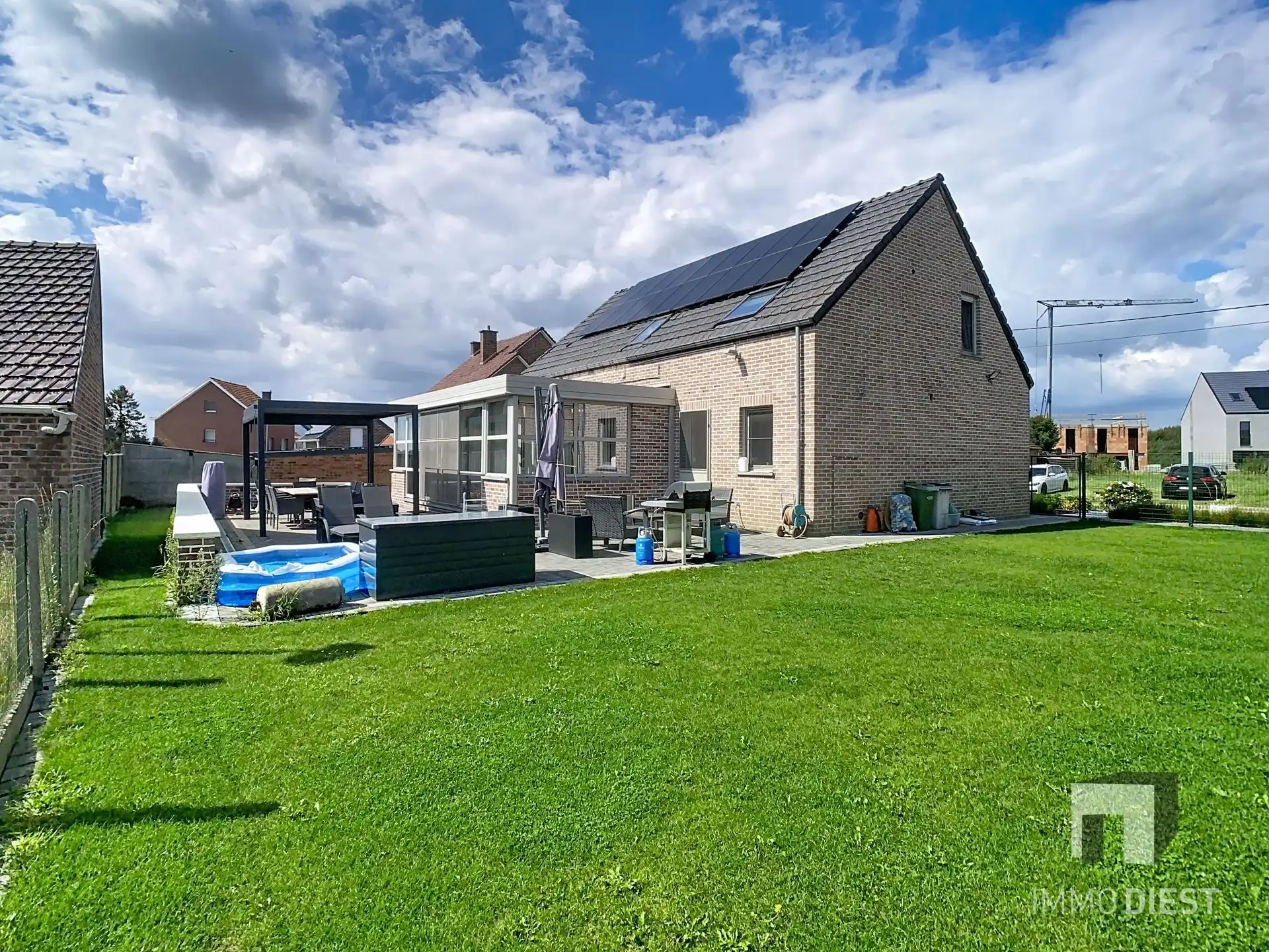 Unieke duurzame woning met 5 slaapkamers foto 16
