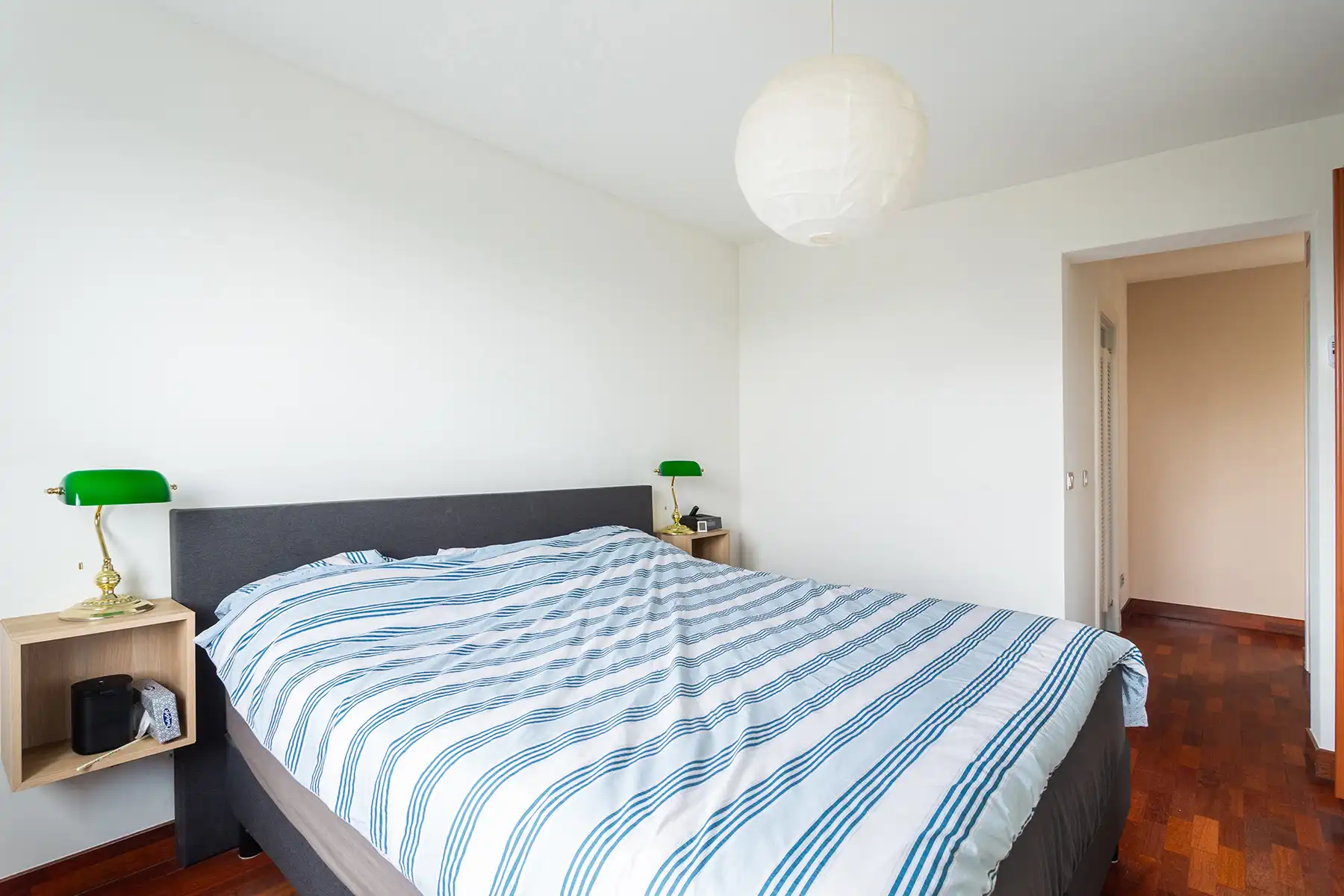Ekeren - 1 slpk penthouse met riant terras. Sales - Rentback foto 16