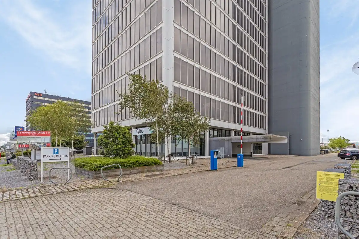 Kantoren te huur met prachtig uitzicht over de haven van Antwerpen foto 12