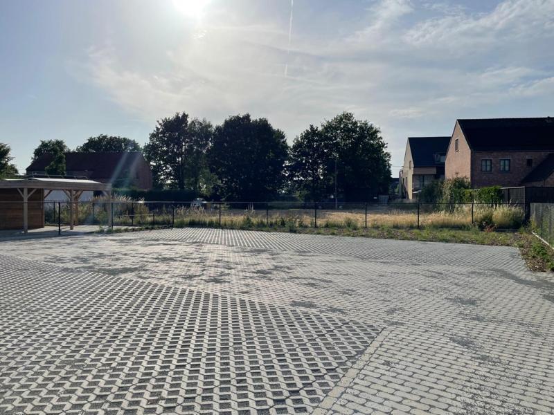 Gelijkvloers app. met 3 slpks foto 19