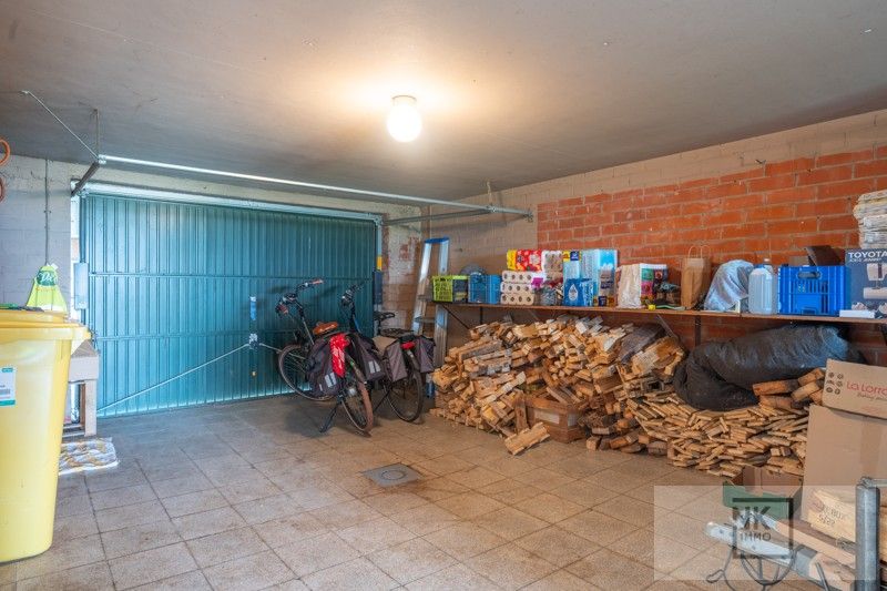 Ruime bel-etage woning met grote grond op een aangename ligging in Arendonk foto 4