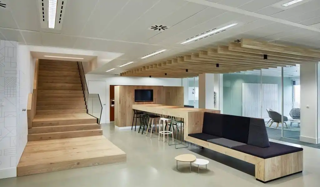 Atlantic House Antwerpen - kantoren te huur foto 6