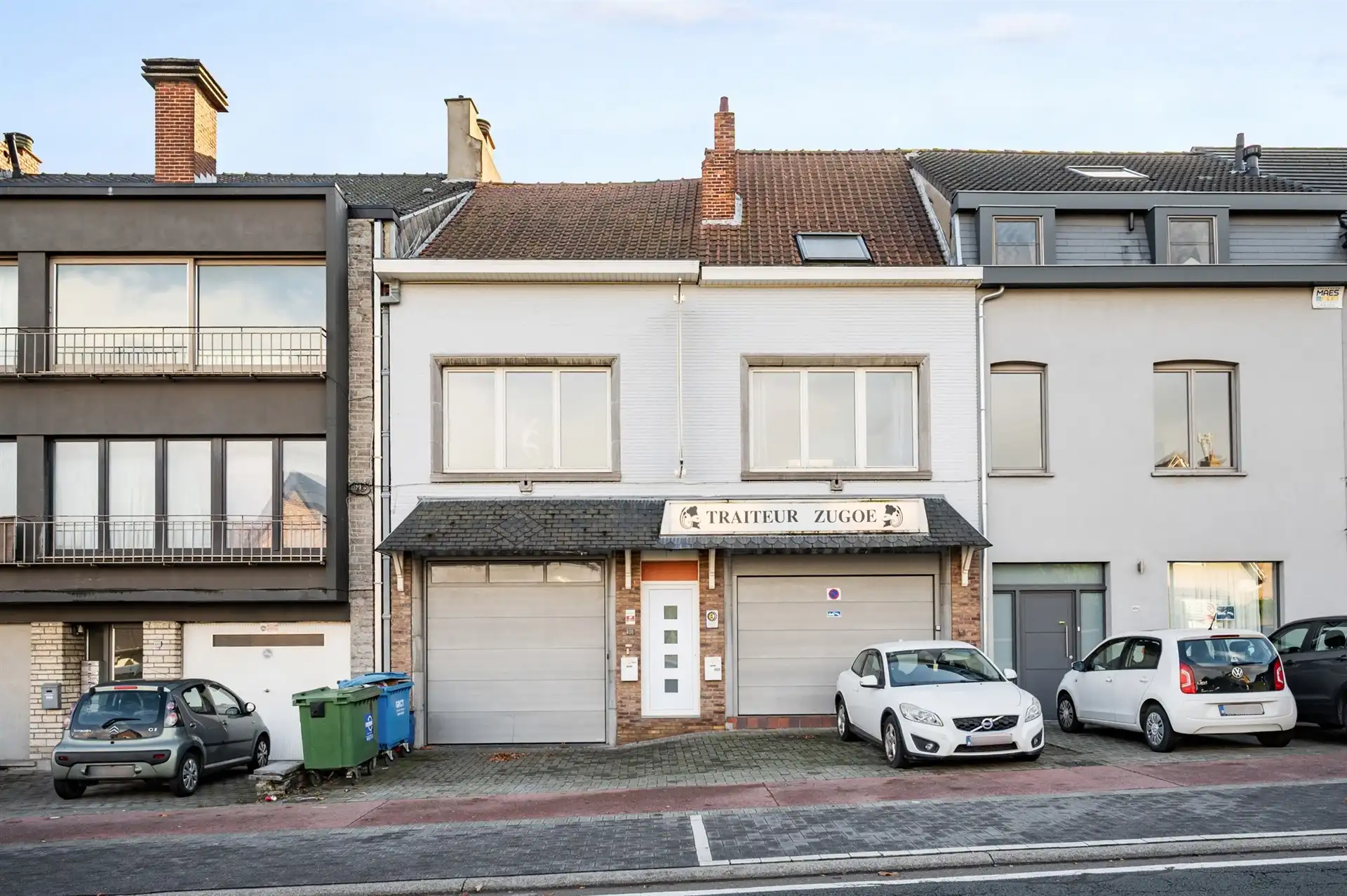 Atelier met appartement foto {{pictureIndex}}