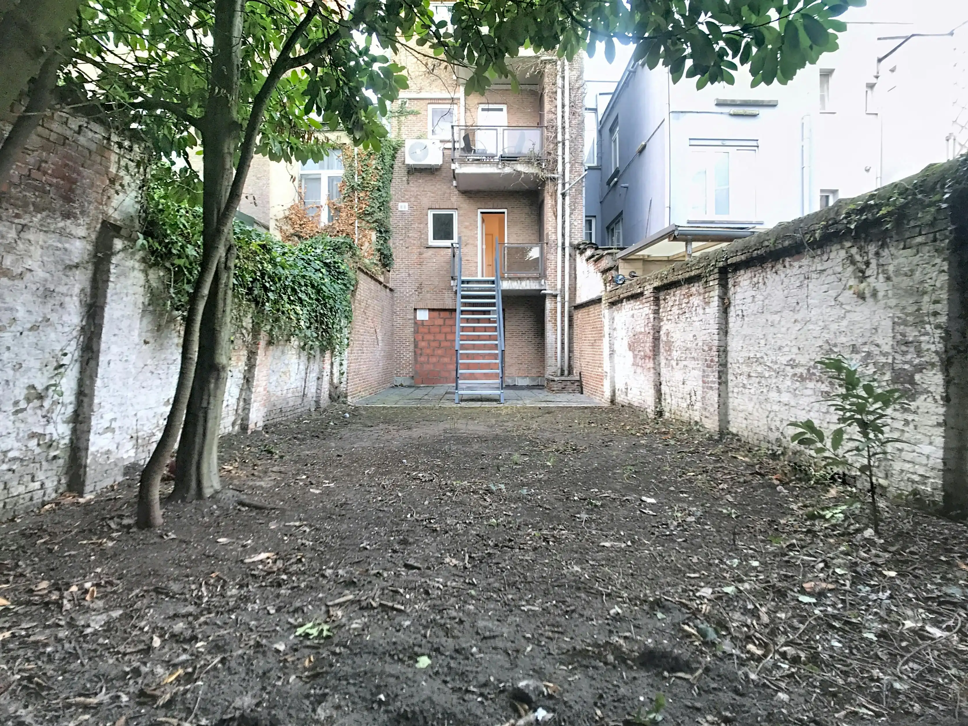 Op te frissen appartement met tuin te koop in Antwerpen foto 15