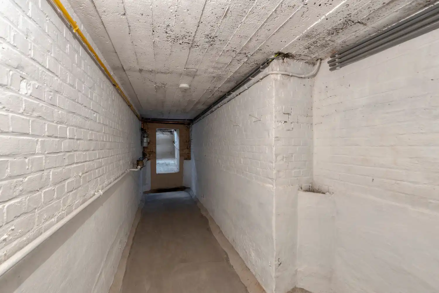 CHARMANTE EN INSTAPKLARE WONING TE DIEST! foto 27