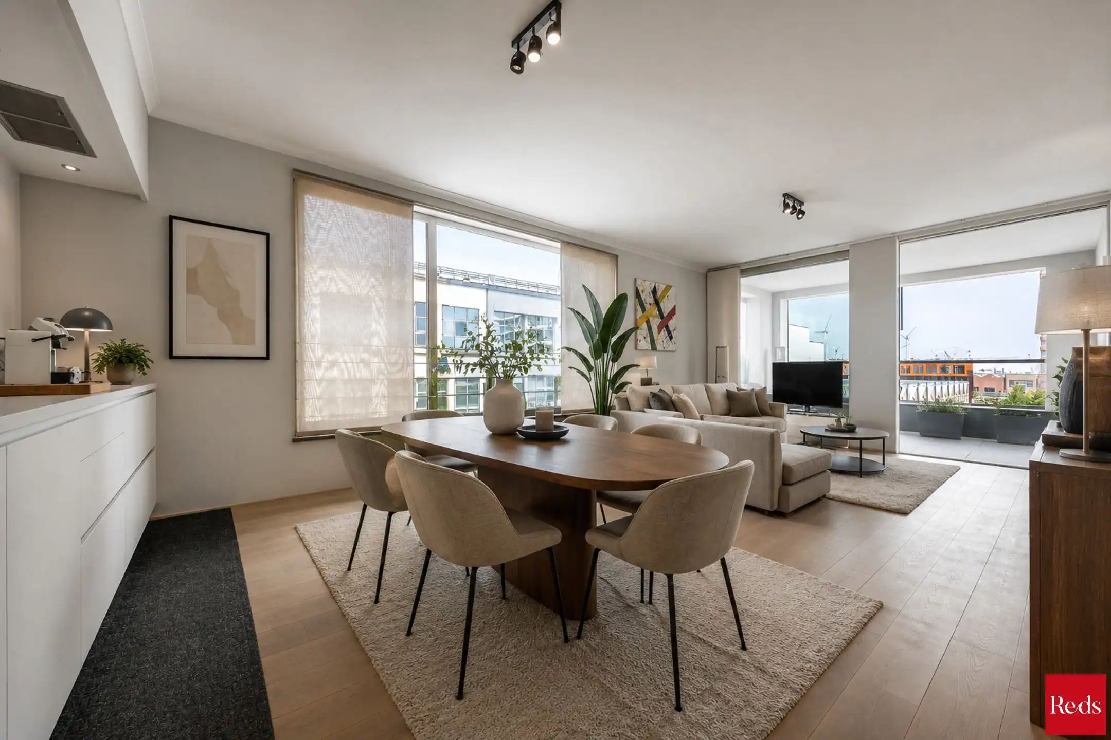100m² wooncomfort op top ligging aan het Eilandje foto {{pictureIndex}}