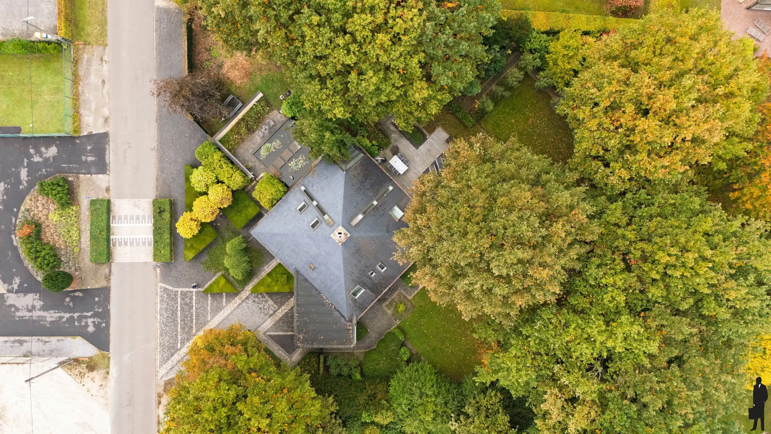 Unieke architectenvilla op 2.110m² in 'Vogeltjeswijk' Retie foto 27