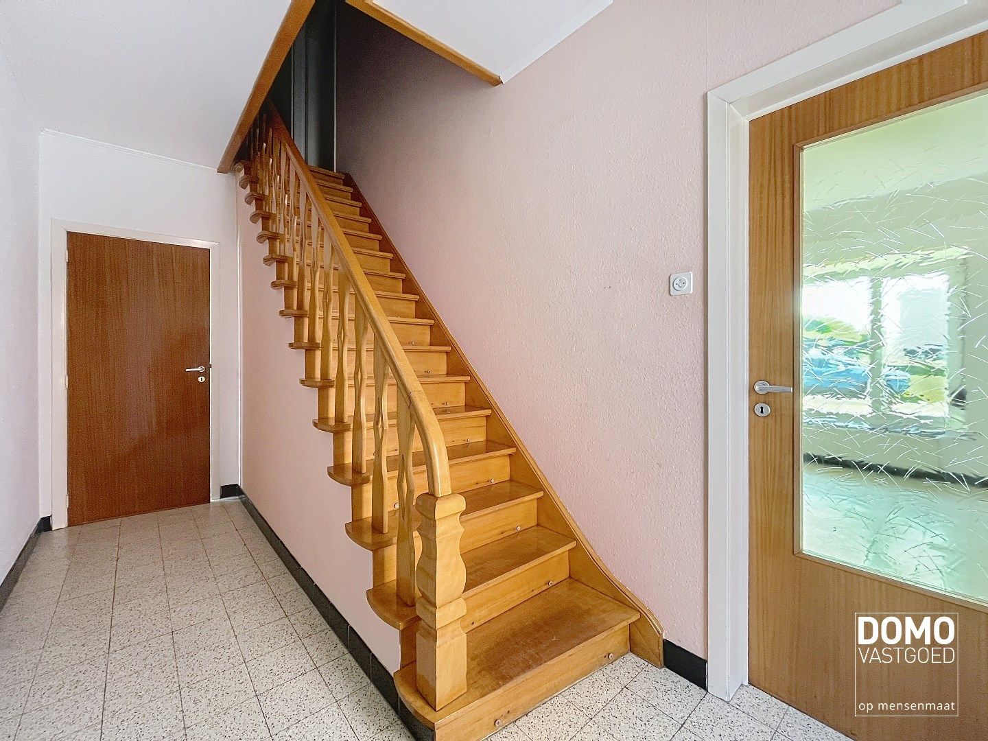 RUIME WONING MET TUIN, GARAGE & 3 SLAAPKAMERS RUSTIG GELEGEN LANGS HET KANAAL MET EPC C TE BERINGEN foto 13
