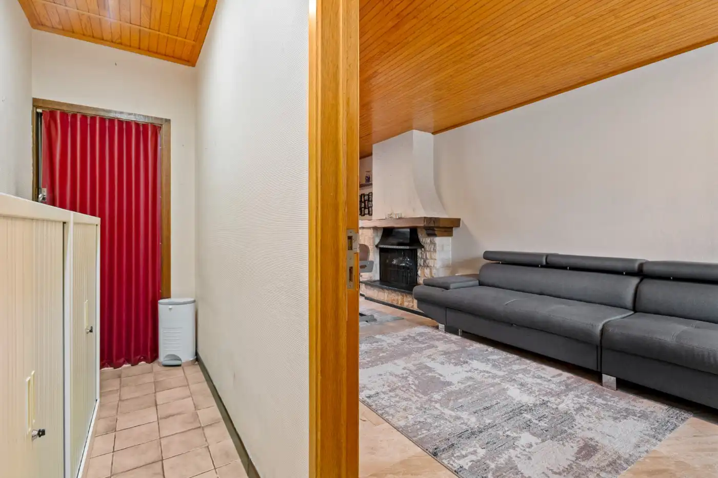 Knusse, centraal gelegen woning met 2 slpk. en garage foto 8