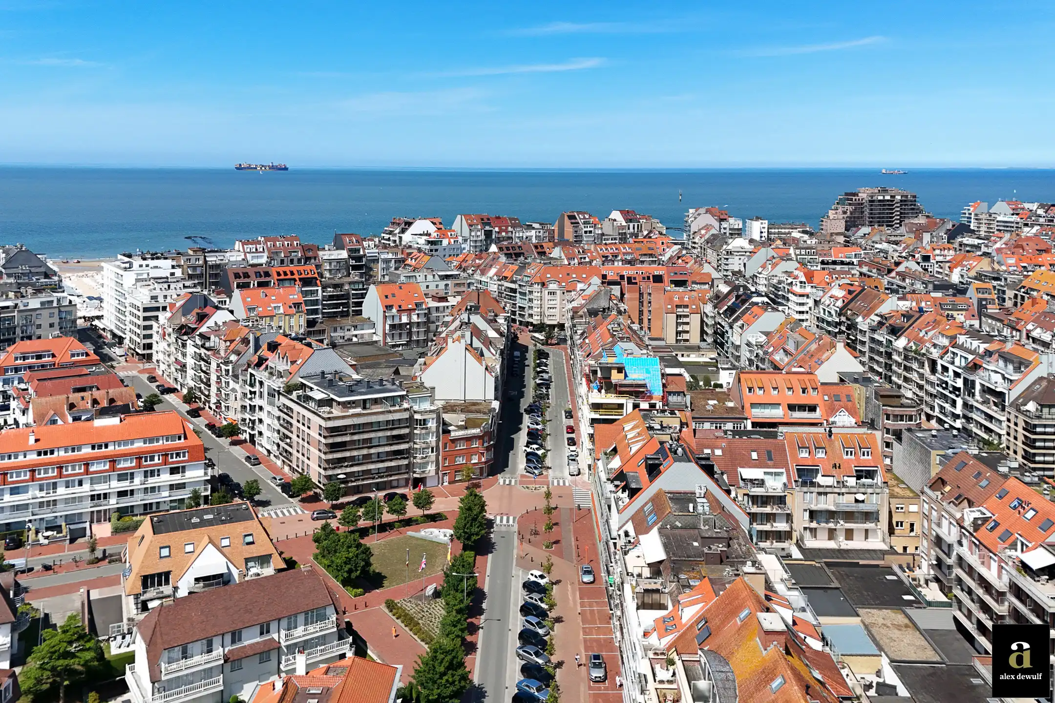 Prachtig nieuwbouwappartement met 2 slaapkamers gelegen op de gelijkvloerse verdieping. foto 5