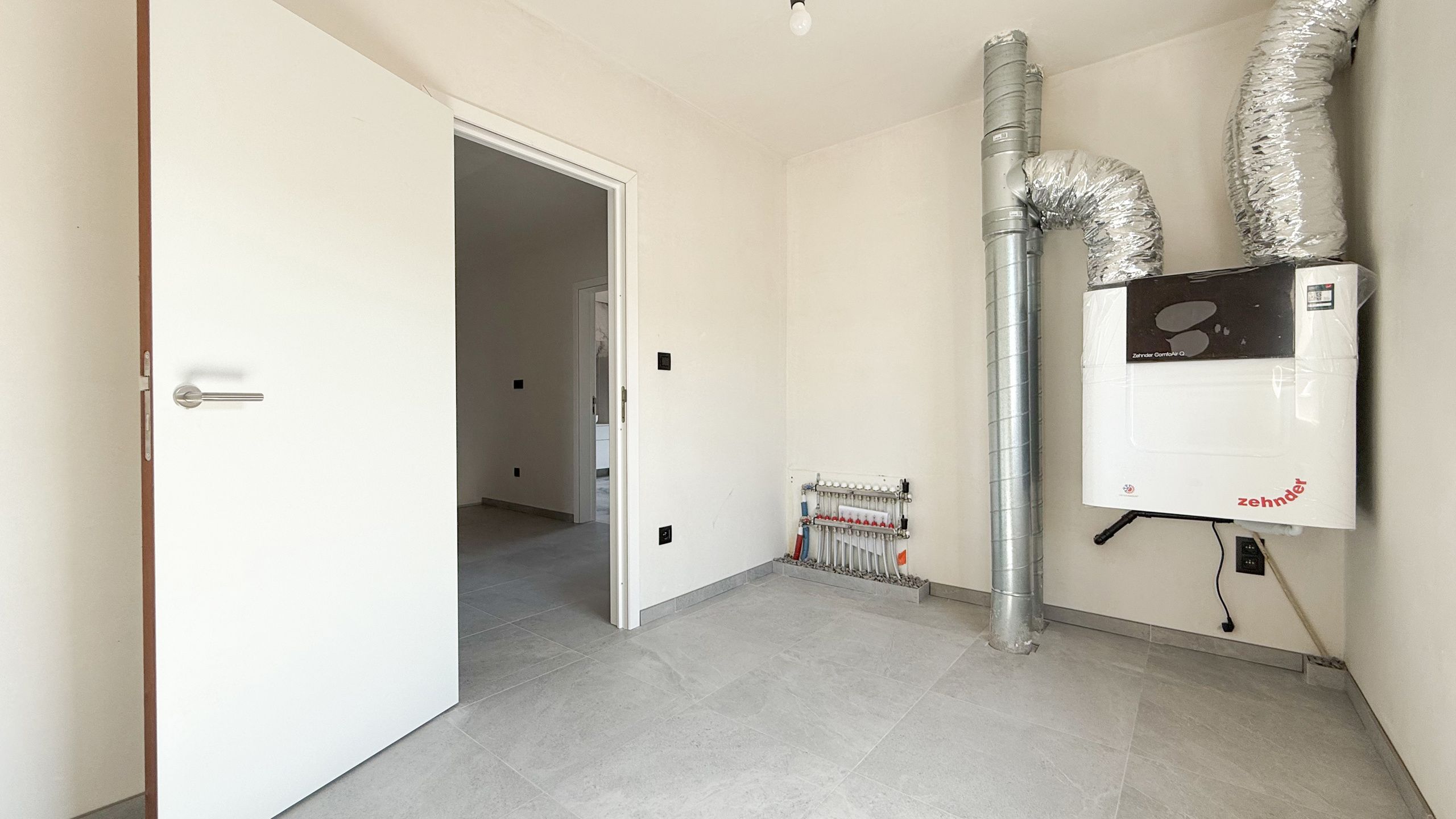 Volledig instapklare nieuwbouwwoning met 3/4slpk te Koersel! foto 27