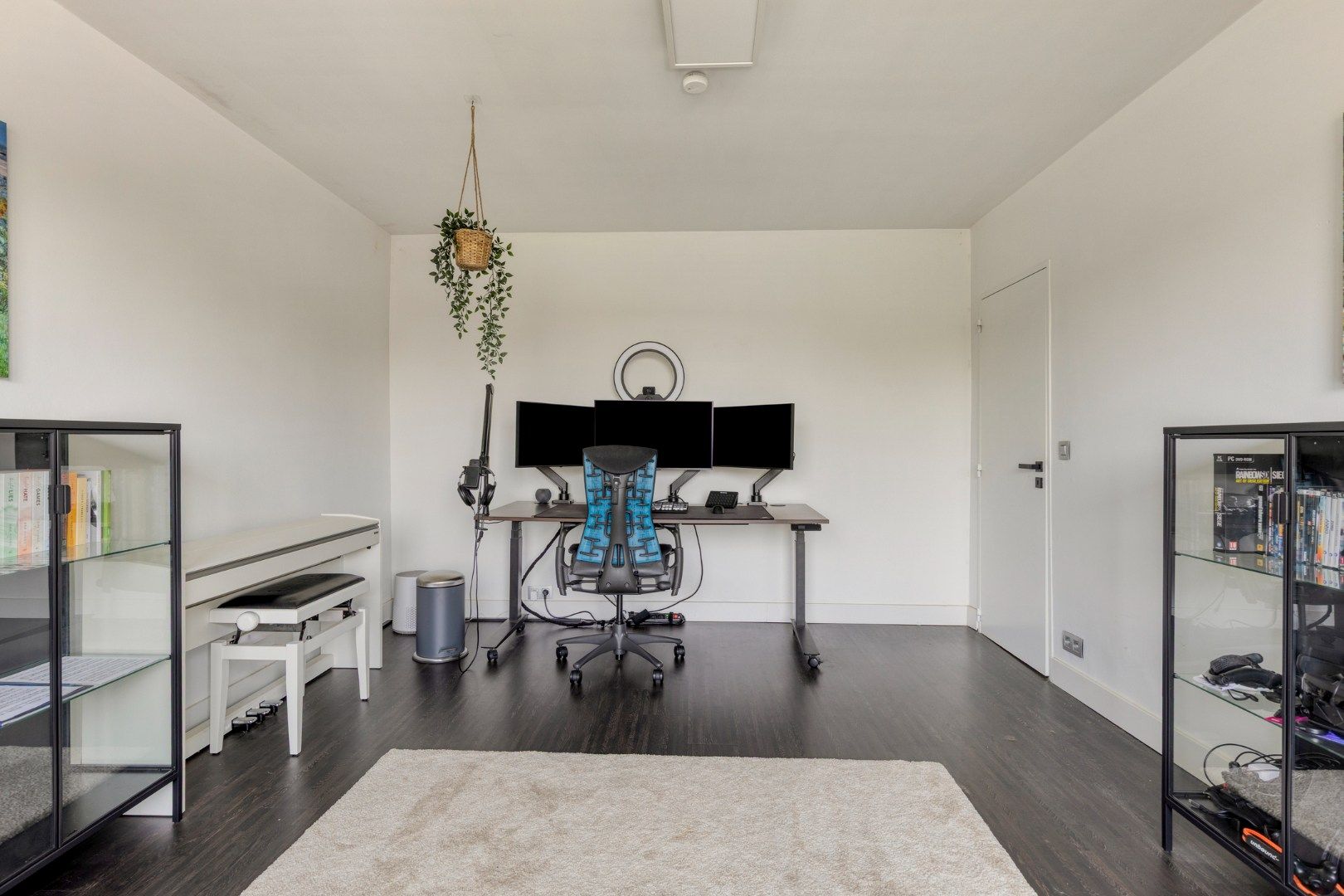 Instapklaar appartement met terras en garage in rustige woonwijk foto 13