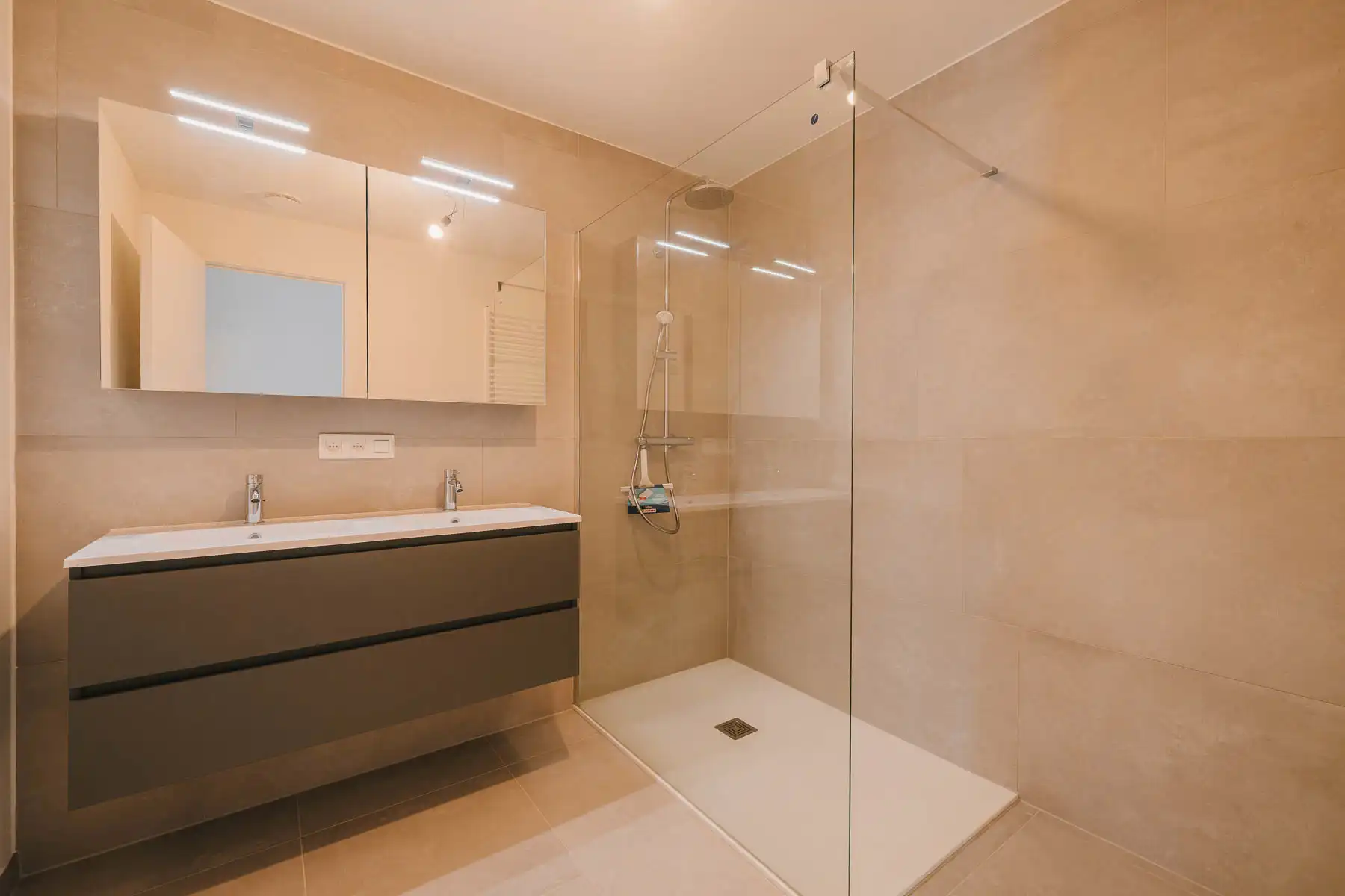 Prachtig nieuwbouw BEN appartement op top locatie! foto 19