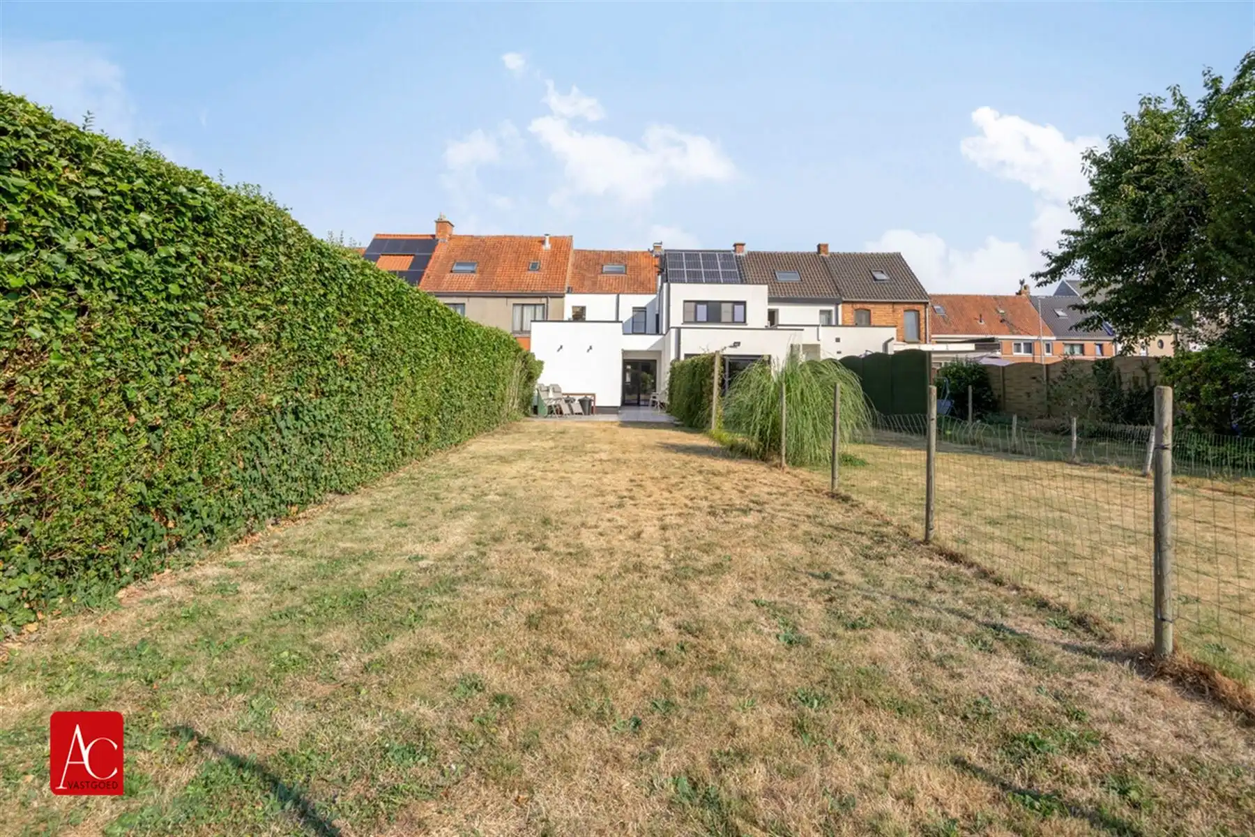 Recent gerenoveerde woning met 3 slpkrs en prachtige tuin foto 25