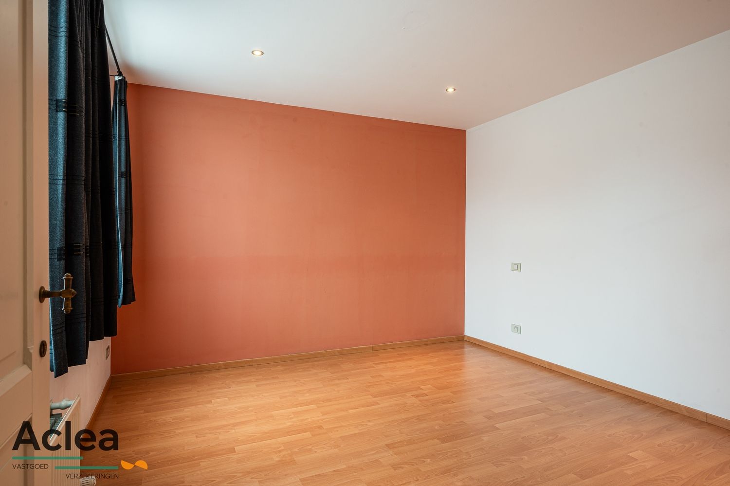 Statige burgerwoning met ruime tuin in het dorp van Watervliet foto 23