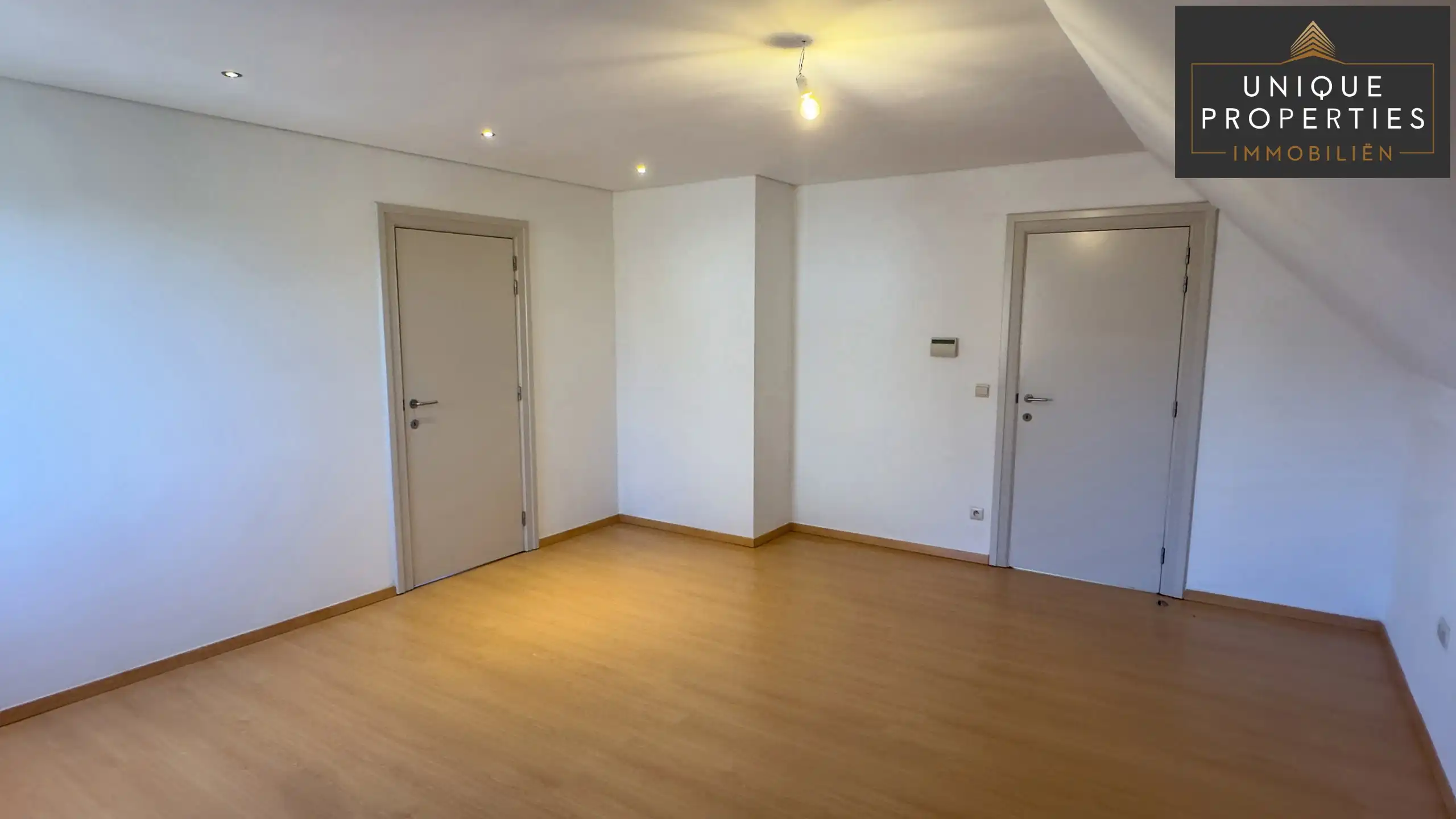 Villa te koop foto 24