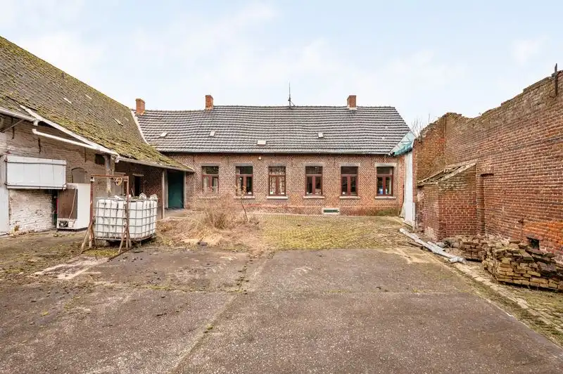 Hoeve op 1ha te Lierde foto 9