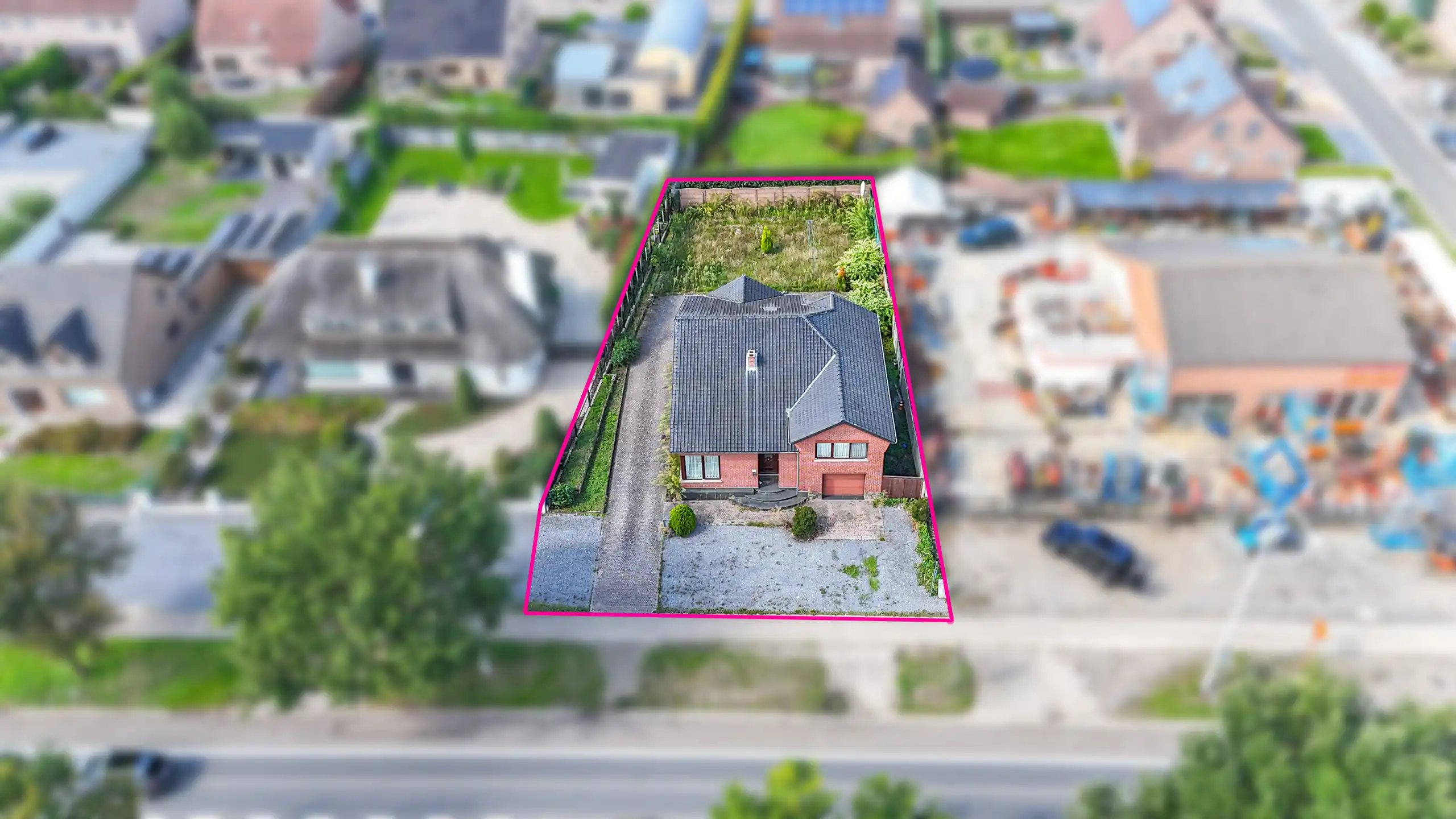 Ruime woning met 4 SLPK op een toplocatie! foto 60