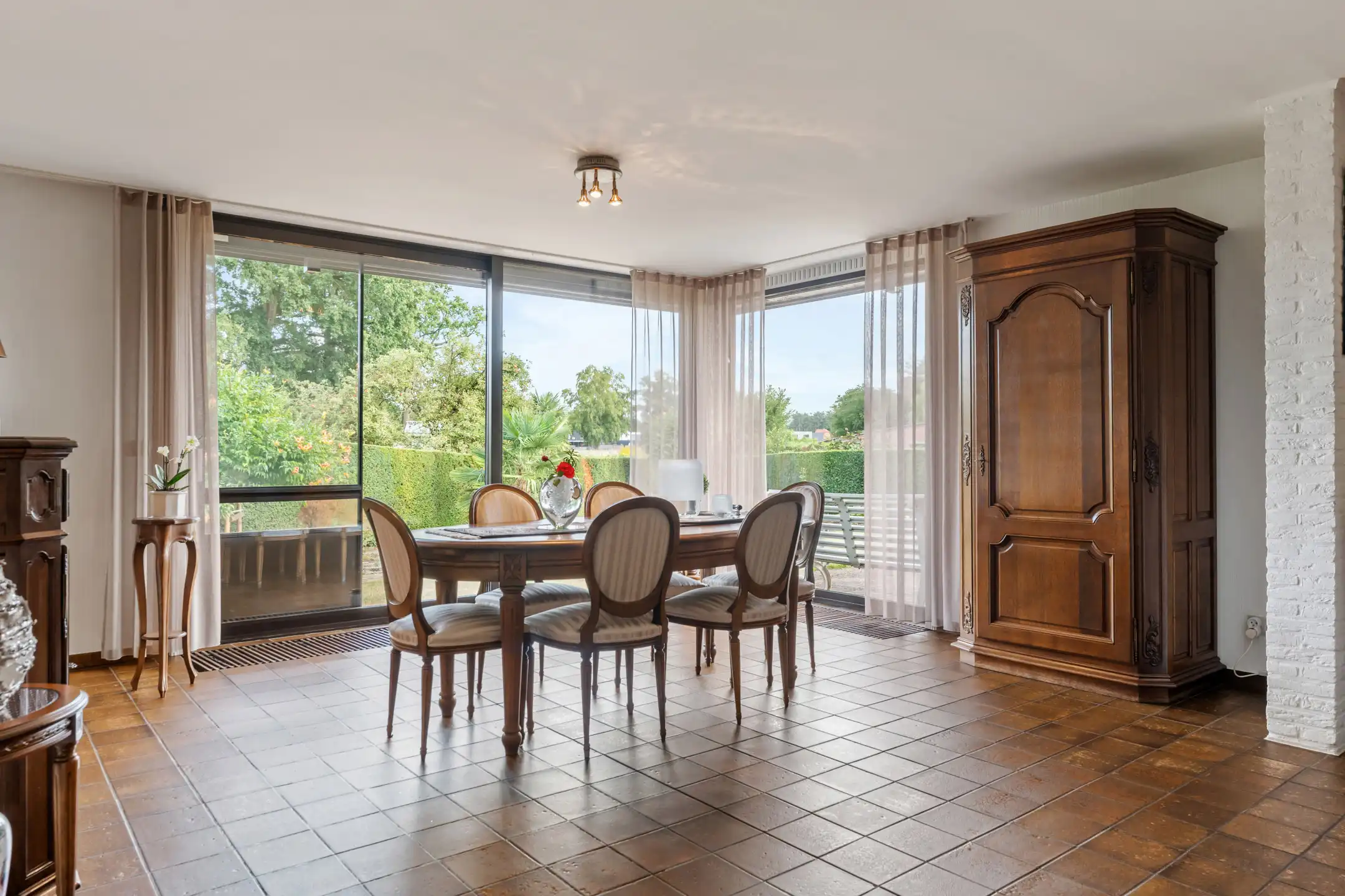 Woning met handelspand op 28a17ca foto 6