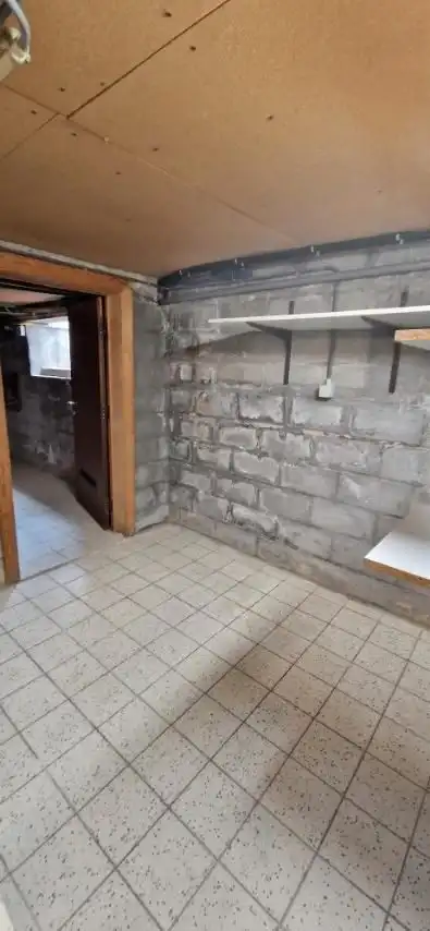 Ruime BUNGALOW open bebouwing,  met 2 slaapkamers, grote zolder, mooie tuin en aparte garage op 9 are 97 ca. foto 52