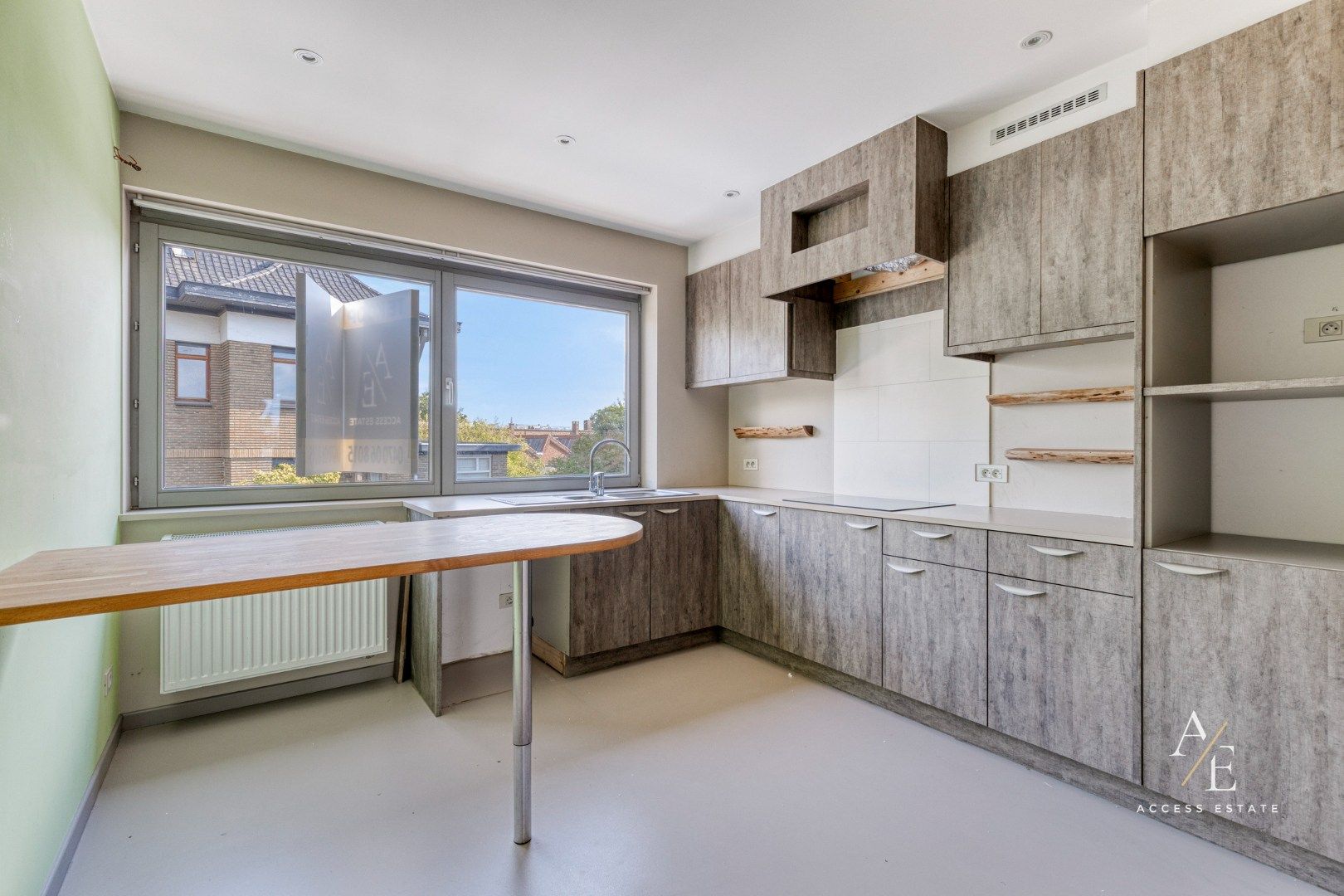 Recent (2012), centraal gelegen appartement (125m²) te Deerlijk foto 6