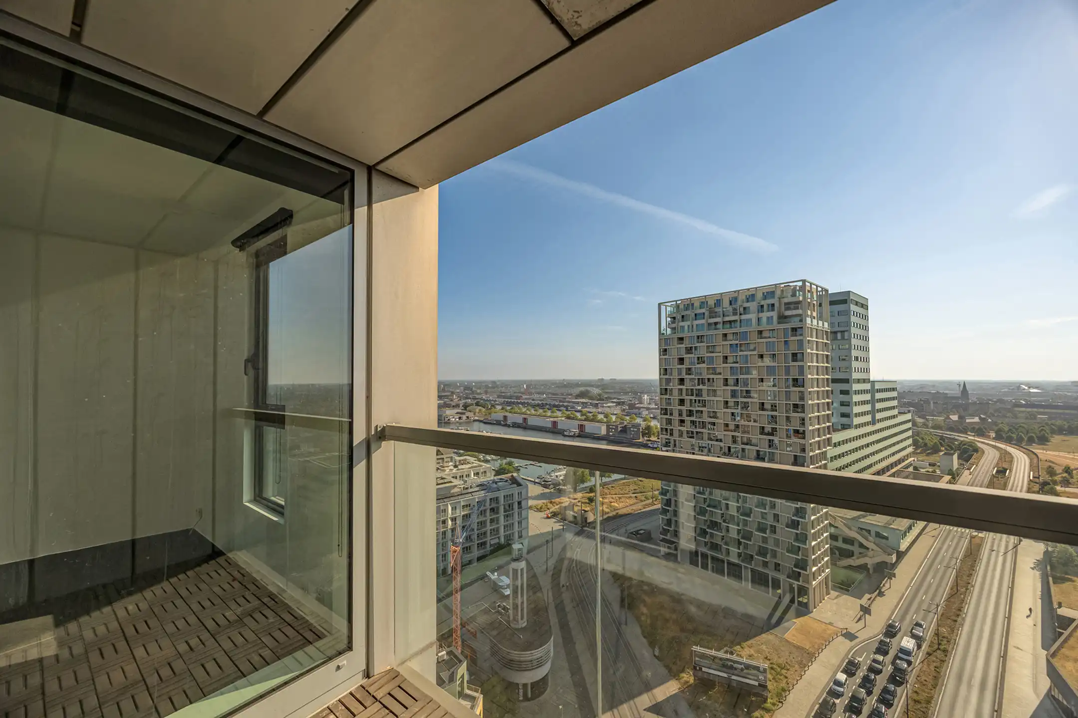 Panoramisch wonen in het hart van Antwerpen foto 12