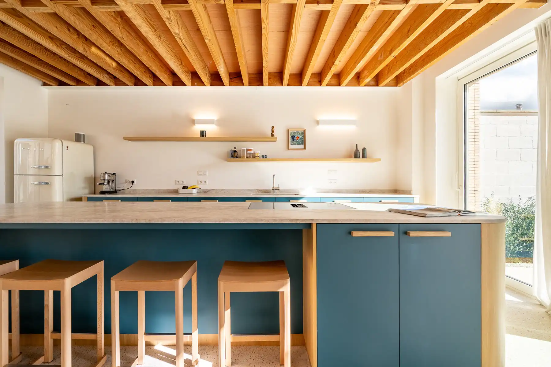Exclusief: vernieuwde woning in charmant doodlopend straatje foto 6