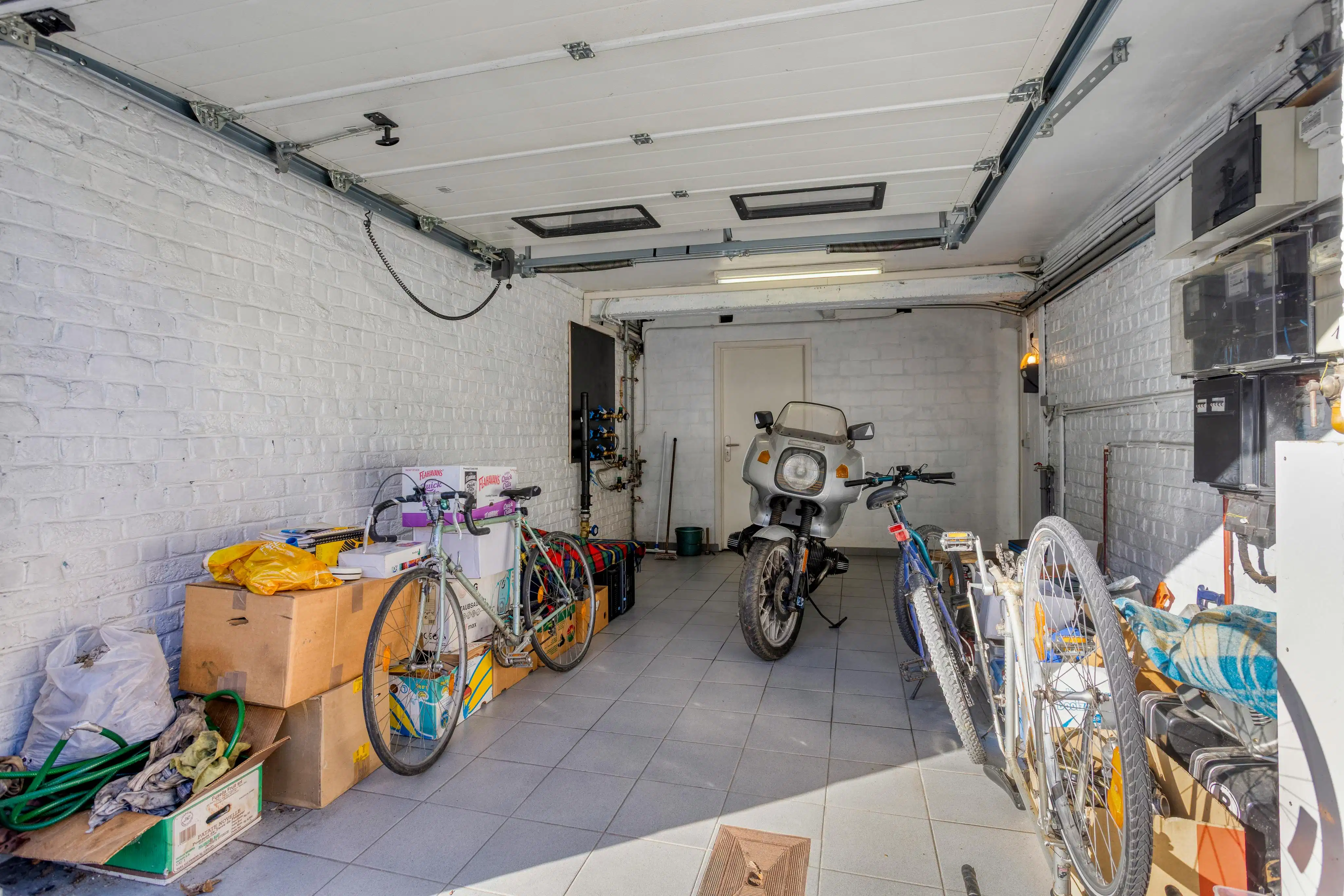 Ruime Woning ingedeeld als drie appartementen in Strombeek-Bever foto 35