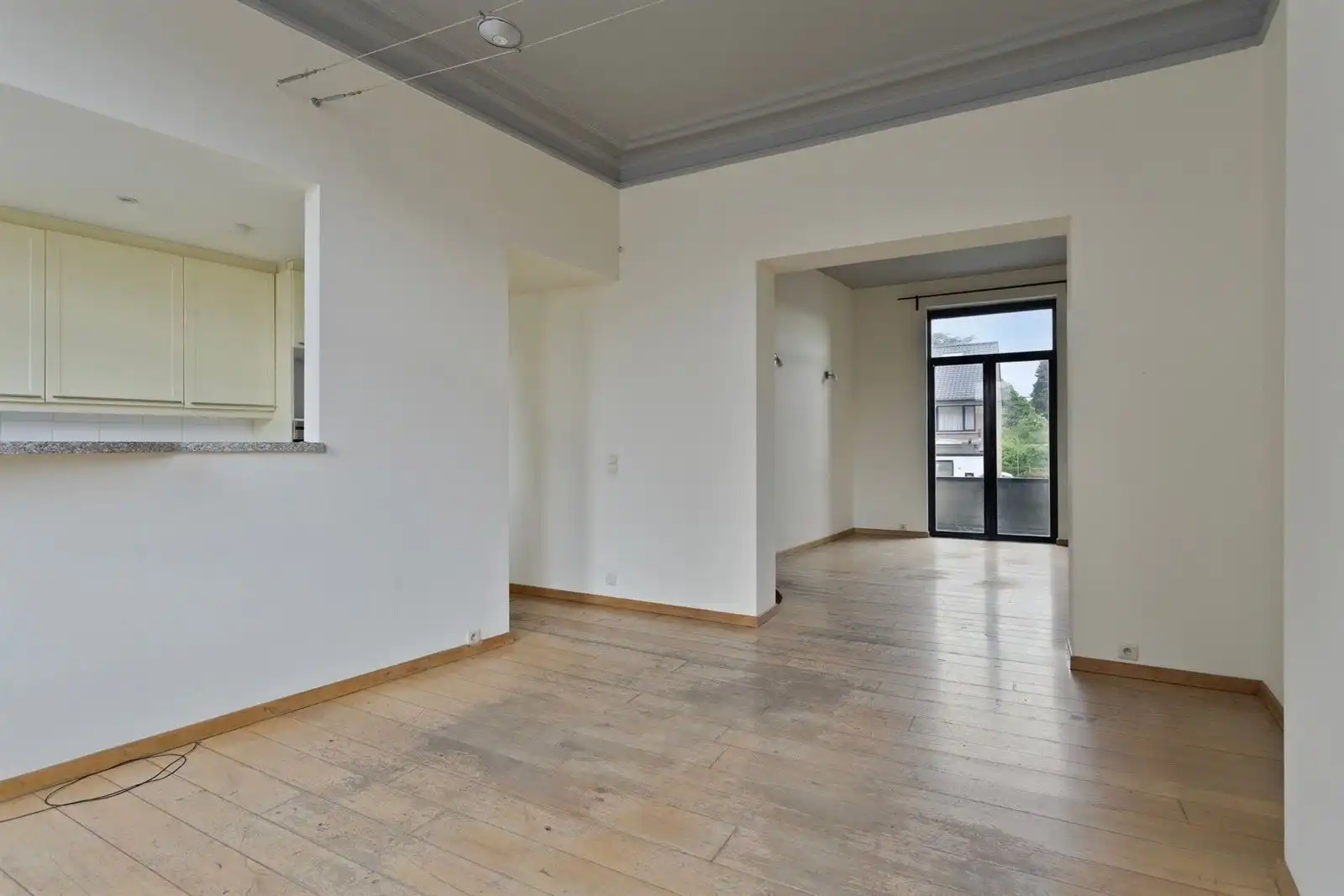 Praktijk + triplexappartement (3 slaapkamers & 2 badkamers) te centrum Halle  foto 13