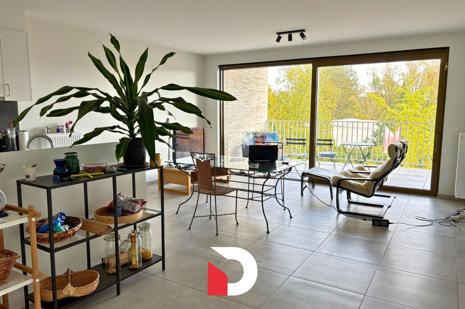 Recent appartement met 2 slaapkamers en ruim terras nabij Brugge  foto 2