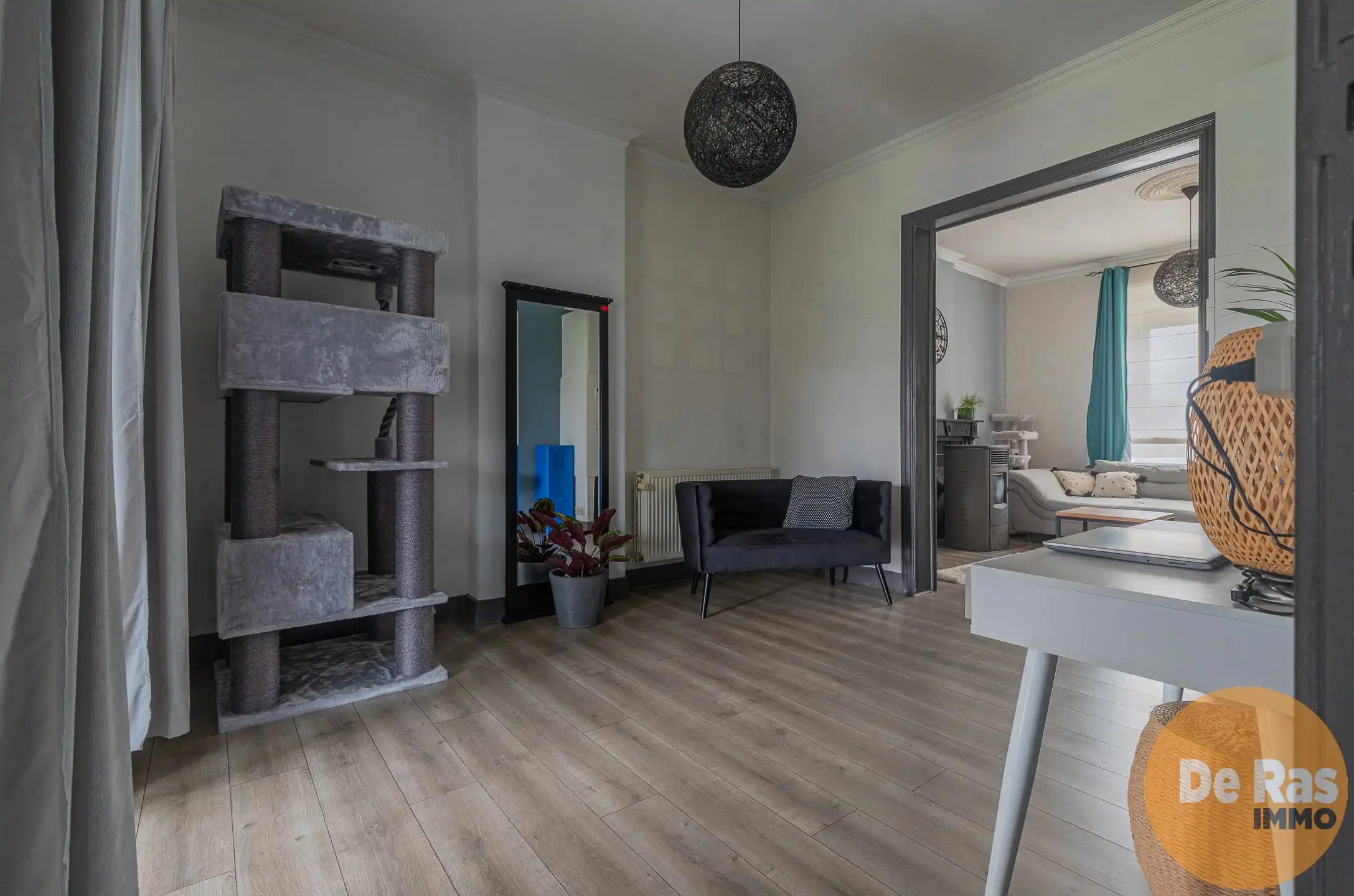 DENDERLEEUW - instapklare woning op centrale ligging! foto 3