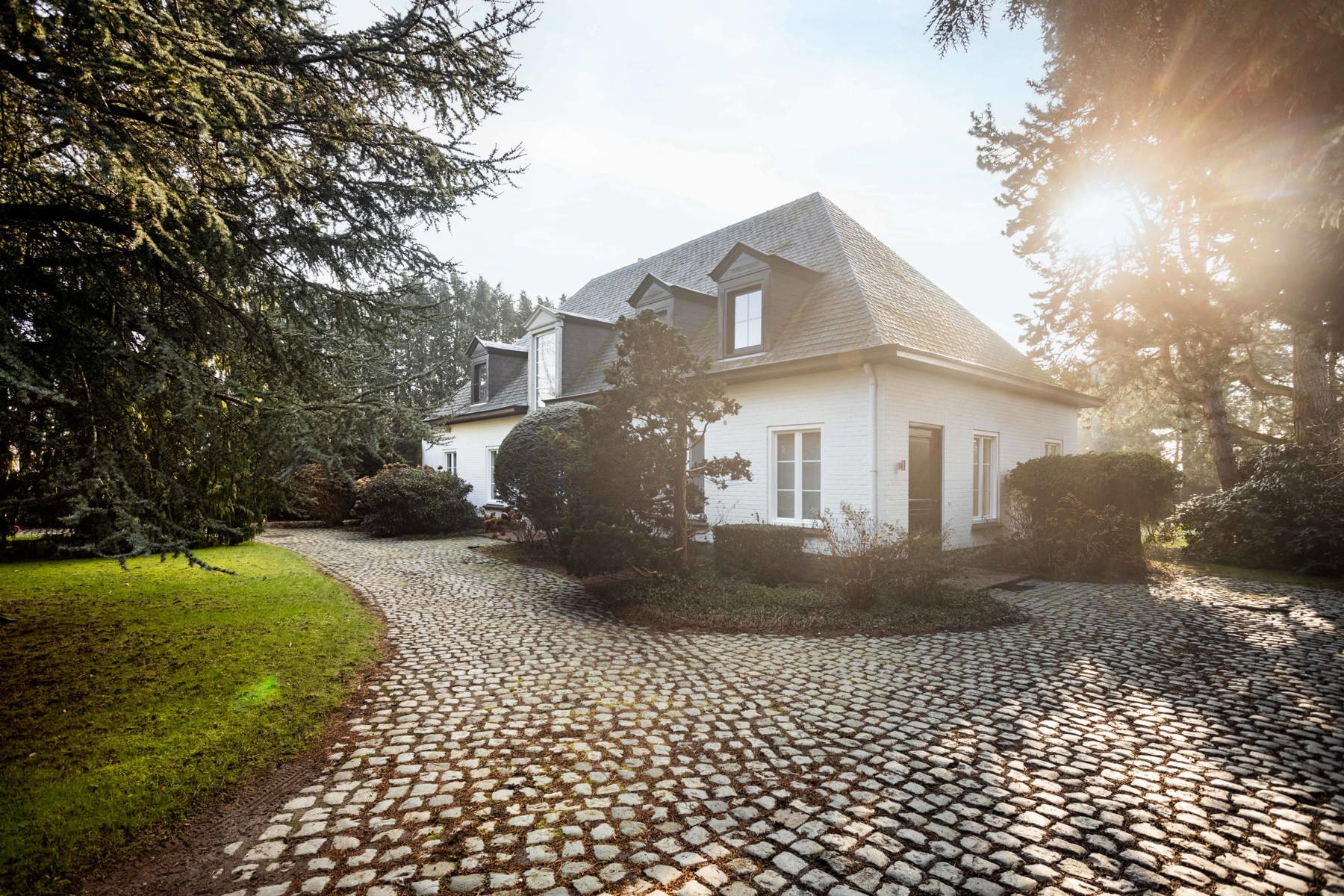 Exclusieve villa met privacy en dubbele woonentiteit  foto 2